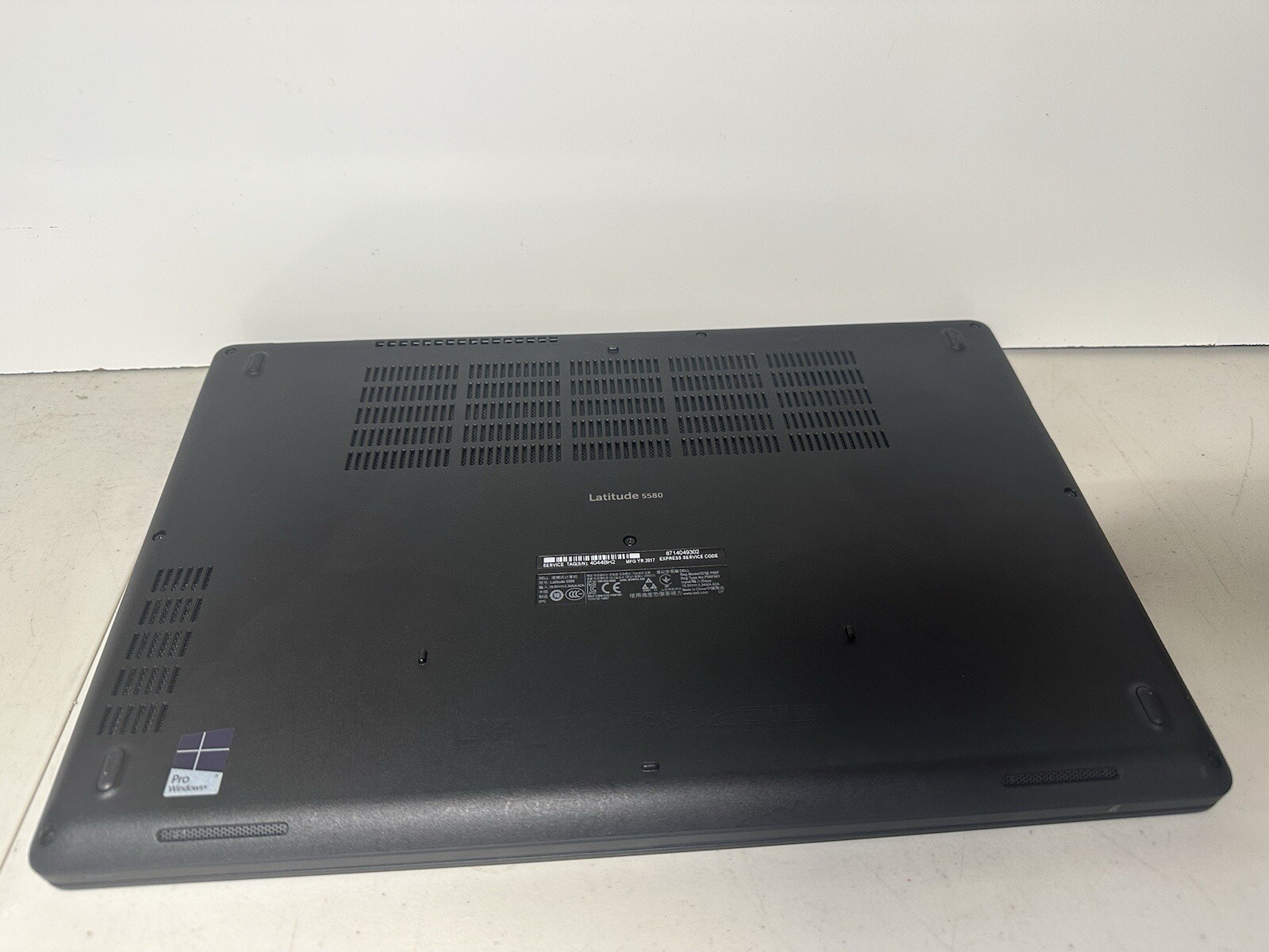 Cheap! Dell Latitude 5580 FHD 15.6″ Laptop Quad i5-7440HQ 2.80Ghz 16GB 256 SSD