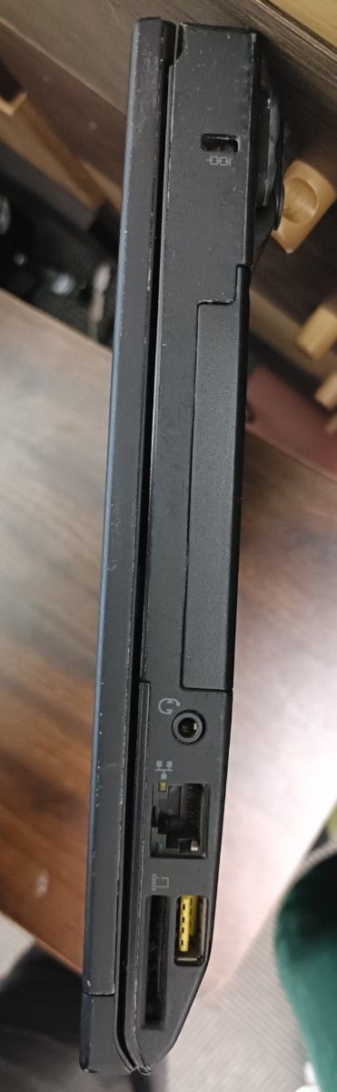Lenovo ThinkPad X220 i5-2520M SSD 320GB RAM 8GB w/Power cord AS-IS