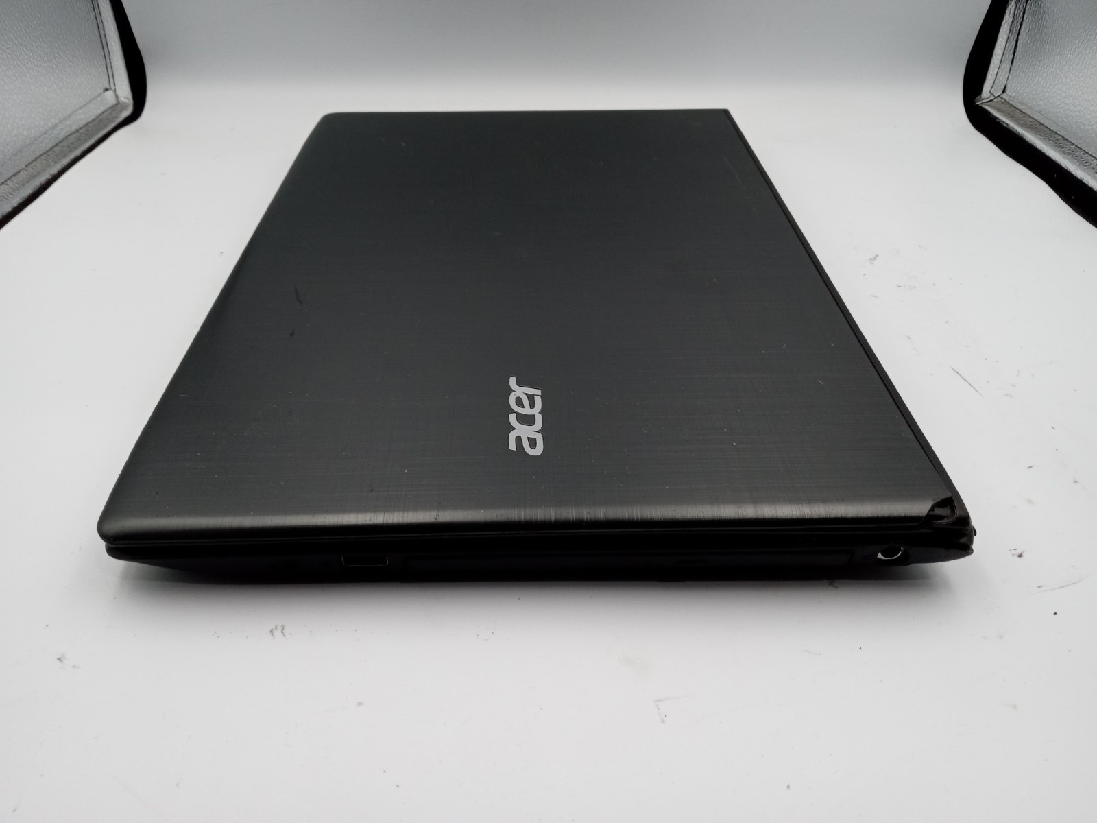 Acer Aspire E5-575 15″ Laptop Intel i3-7100U 8GB RAM 128GB SSD Win11 -READ -RR