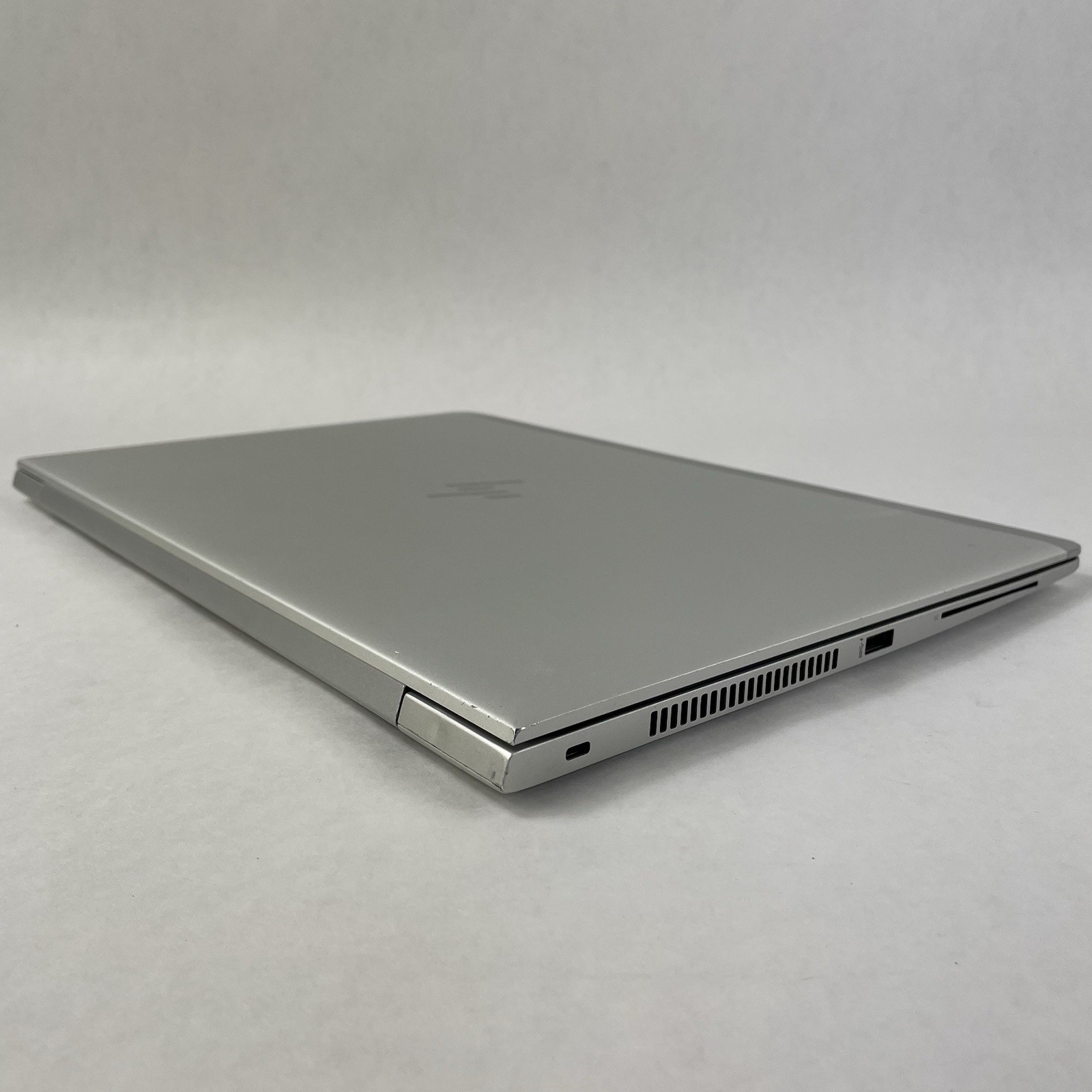 HP EliteBook 850 G6 15.6″ i5-8365U 1.60 GHz 8 GB RAM No SSD/OS/AC – Bad Corner