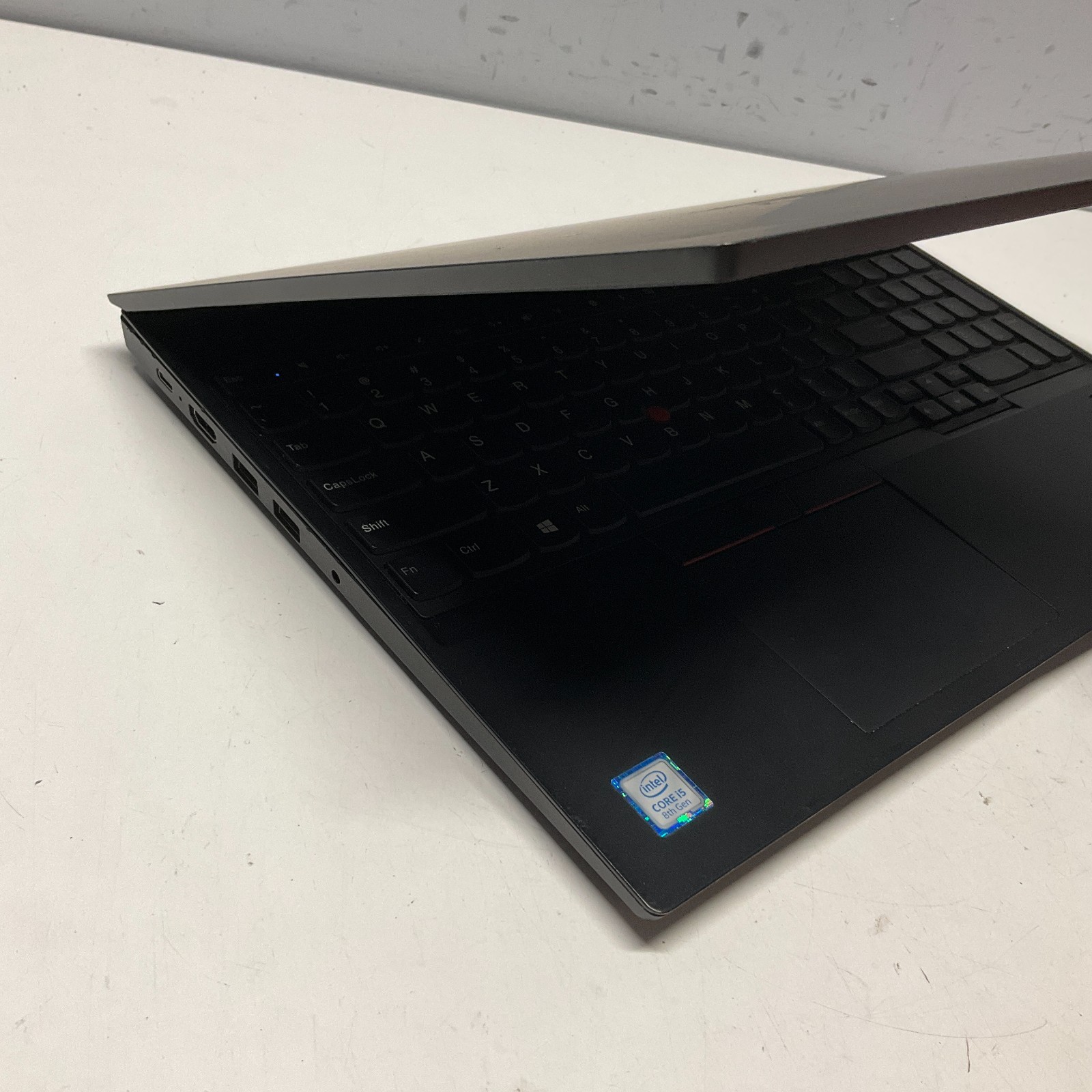 Lenovo ThinkPad E580 i5-8250U 8GB RAM 256GB SSD NVMe Windows 11 Pro Laptop