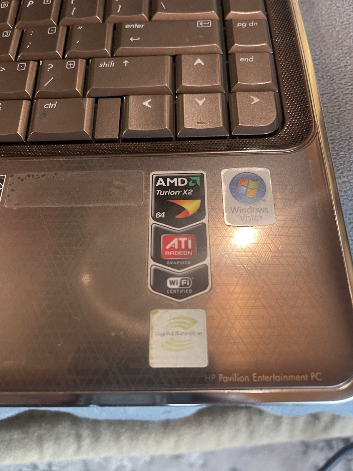HP Pavilion entertainment PC AMD Turion X2 Window Vista Screen Not On (PARTS)