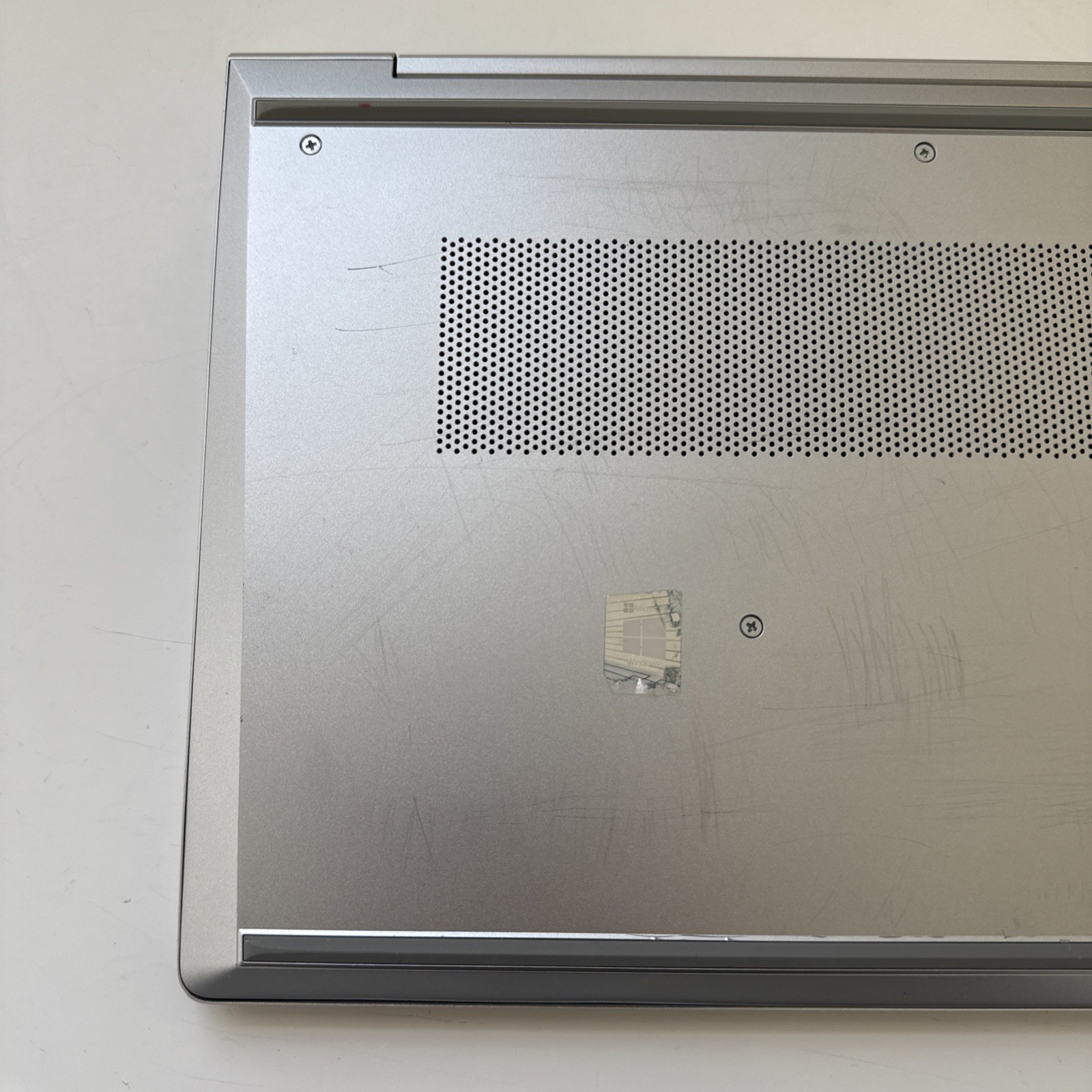HP ProBook 640 G8 14″ FHD Intel Core i7-1185G7 512GB NVMe SSD 32GB RAM Win 11 Pr