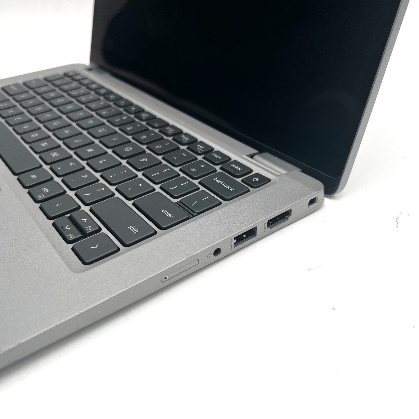 Dell Latitude 5320 13″ i5-1135G7 8GB RAM 256GB SSD No OS | TESTED USED – POOR
