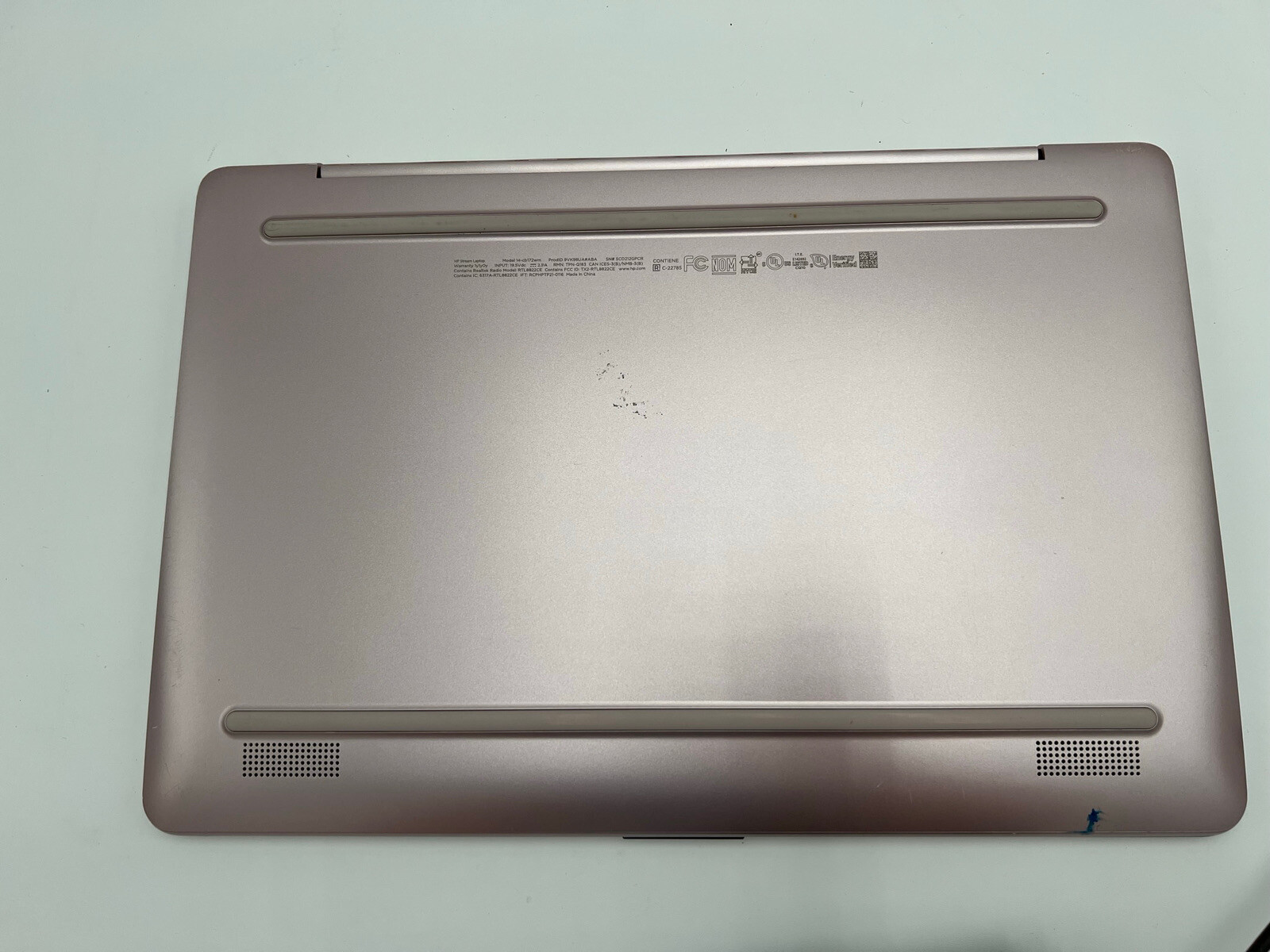 HP Stream 14-cb172wm 14″ . Rose Gold