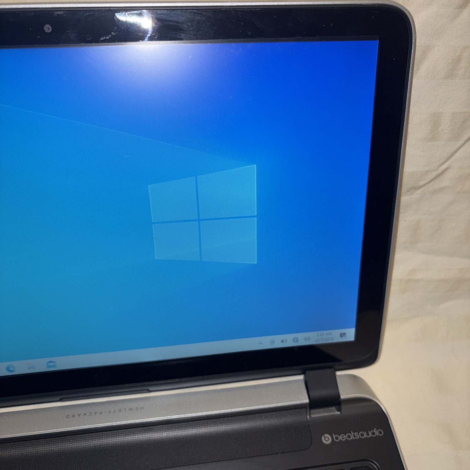 HP Pavilion 15t-p1 15.6″ Notebook 0 i5-4210U 1.70 GHz, 12 GB, 1 TB, Win 10 Home