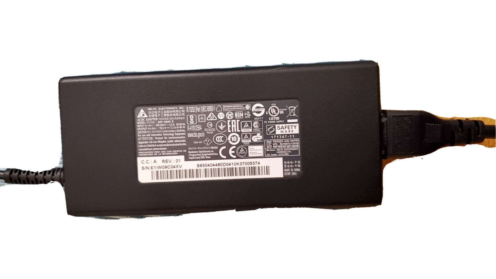 MSI GF65 THIN 10SDR-458 17.1″ (Brand new, No box, Charger included)
