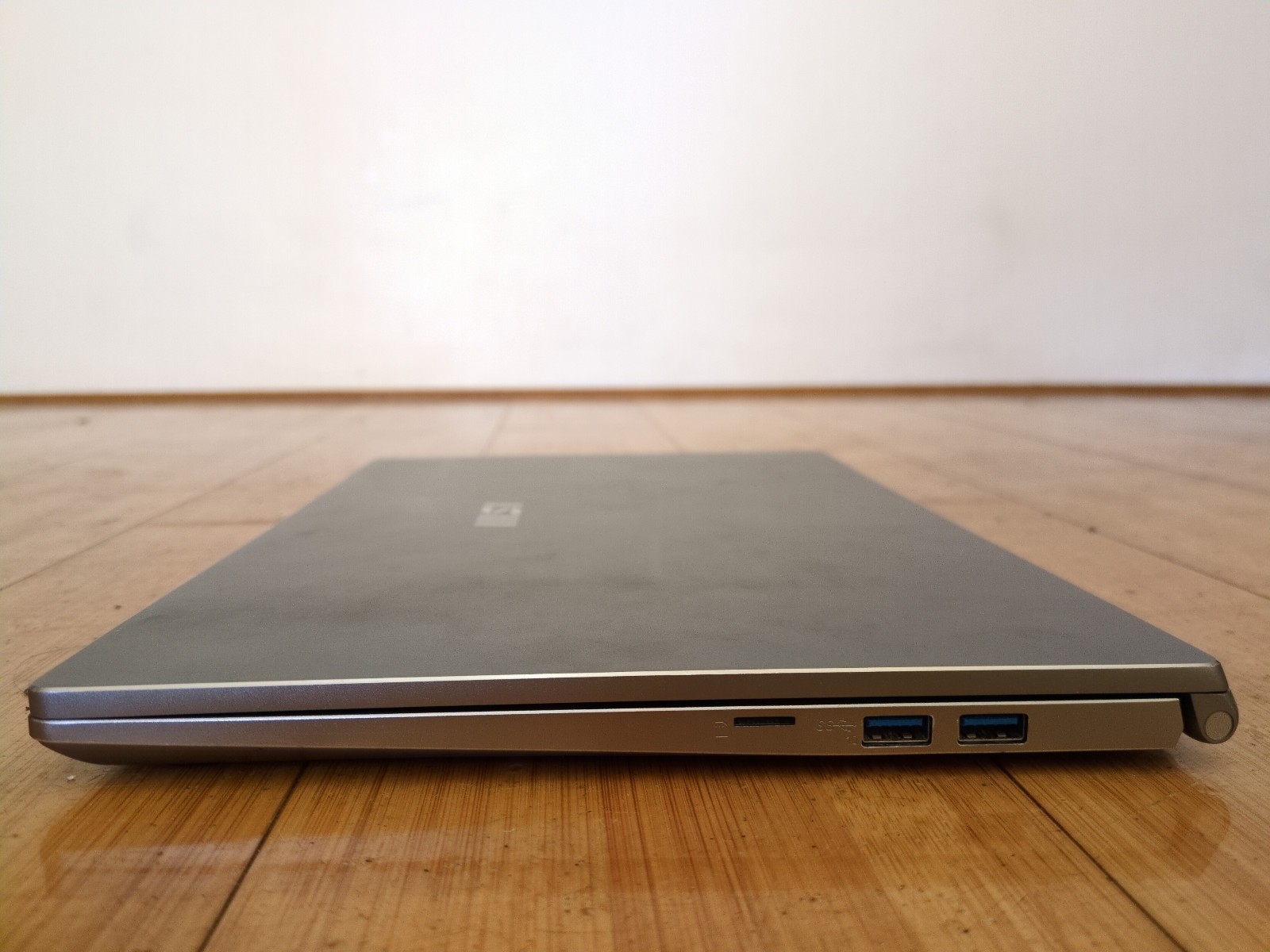 MSI Prestige 15 A12UC RTX 3050 Laptop + Intel Core i7-1280P + 16GB RAM + 1TB SSD
