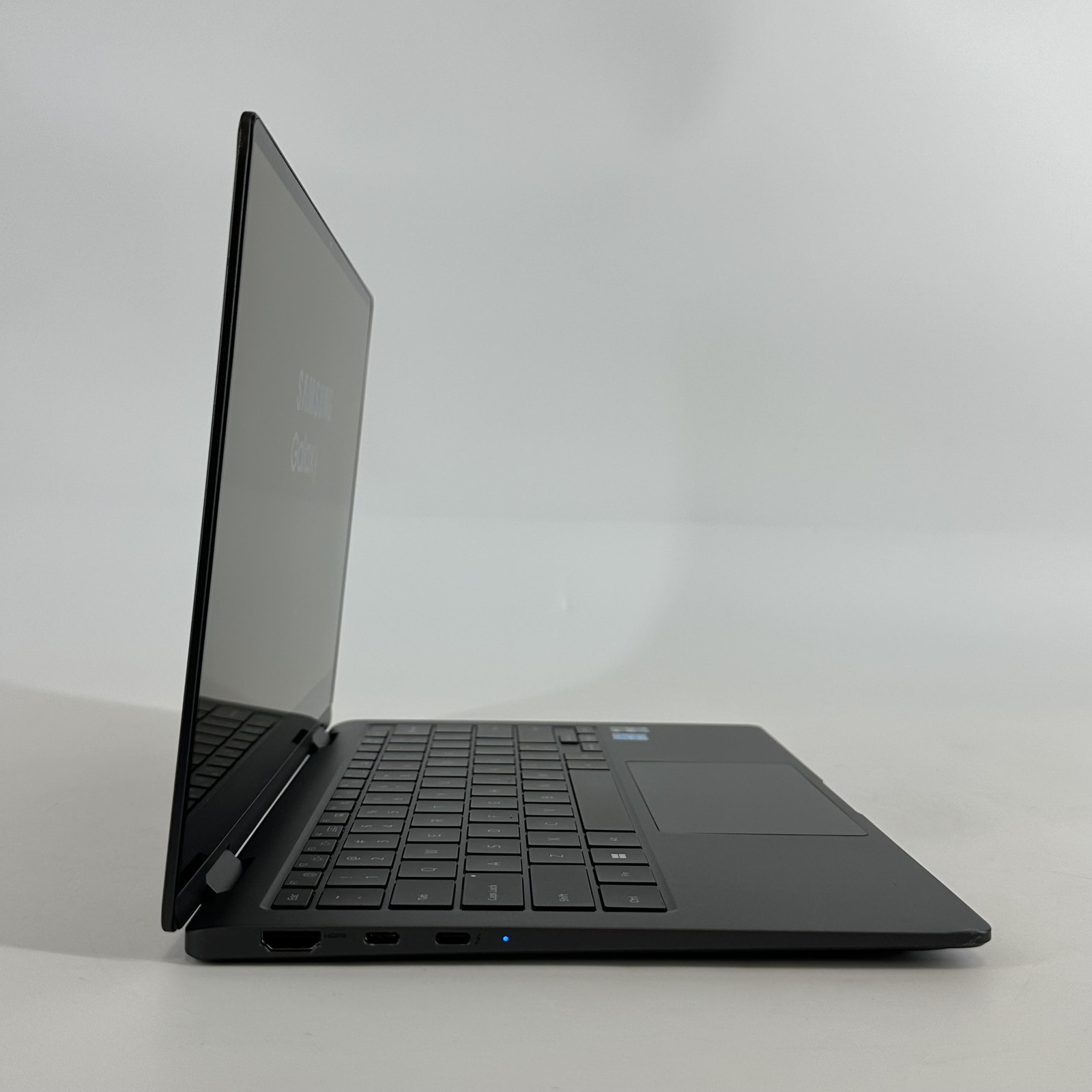 Samsung Galaxy Book2 360 13.3 FHD TOUCH 1.3 GHz i5-1235U 8GB 256GB SSD Very Good