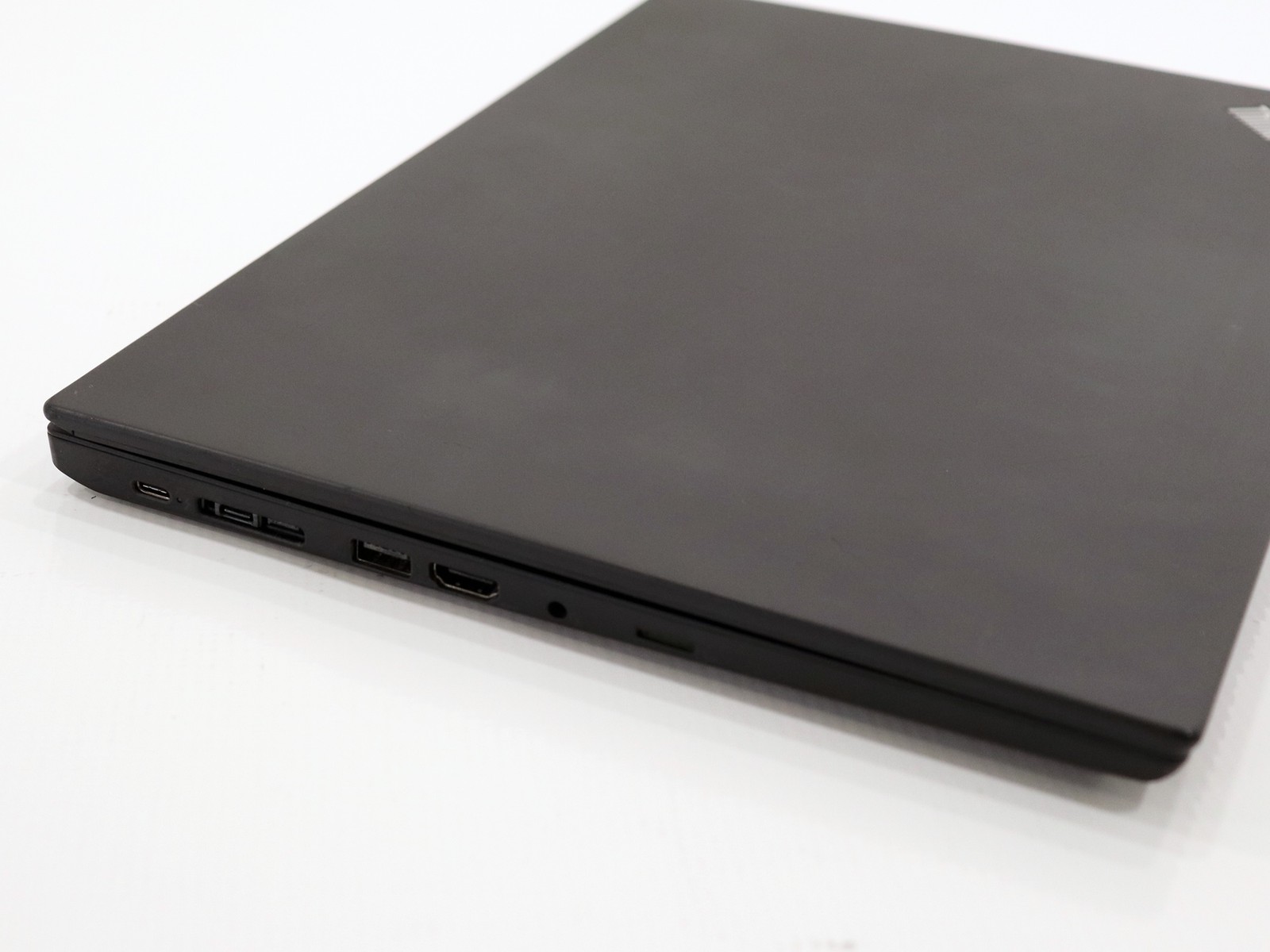 Lenovo ThinkPad T15 G1 15.5″ i5-10210U 16GB 256GB NVMe W11P – Defective Keyboard