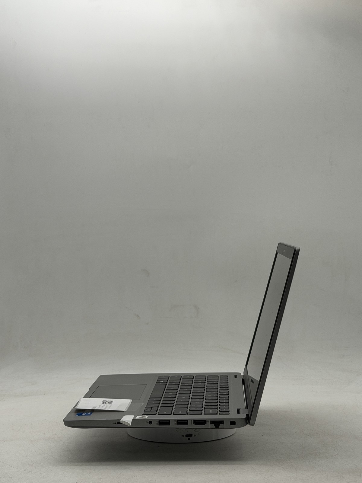 Dell Latitude 5420 (14.0) i5-1135G7 8GB 128GB NO OS -Read-