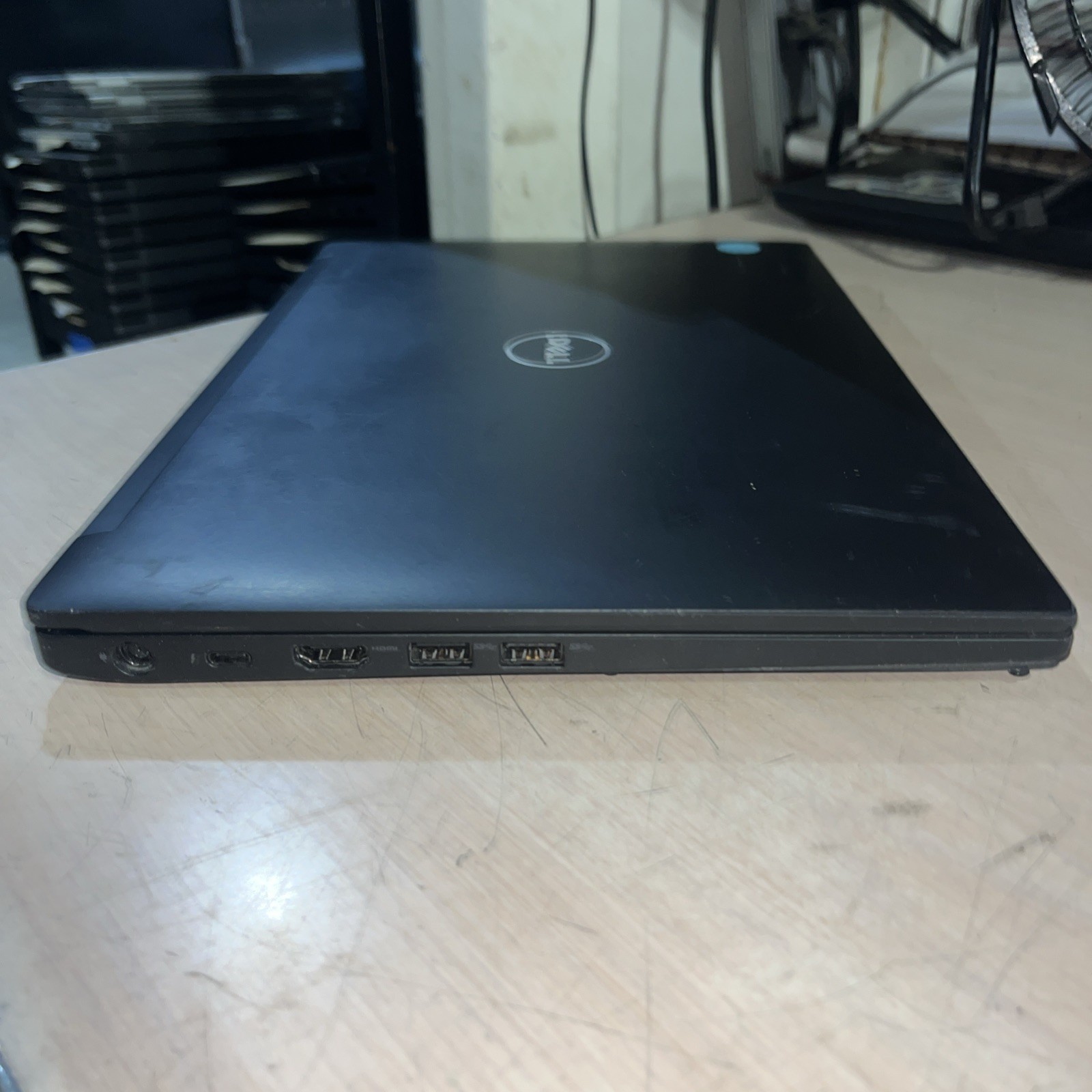 DELL LATITUDE 7480 INTEL CORE I7-7600U 2.80GHZ 8GB RAM NO HD +