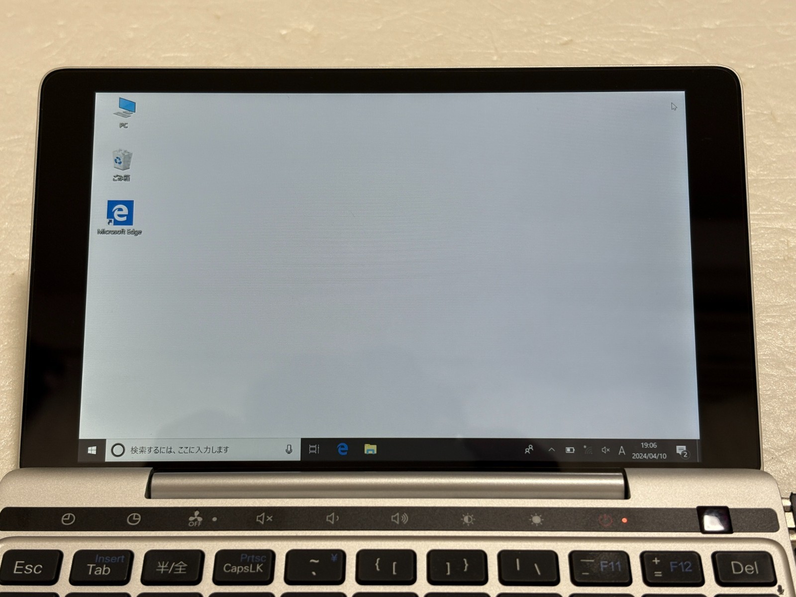 GPD Pocket 2 Core m3-8100Y 8GB SSD 128GB WIndows 11 Pro UMPC Portable PC Laptop