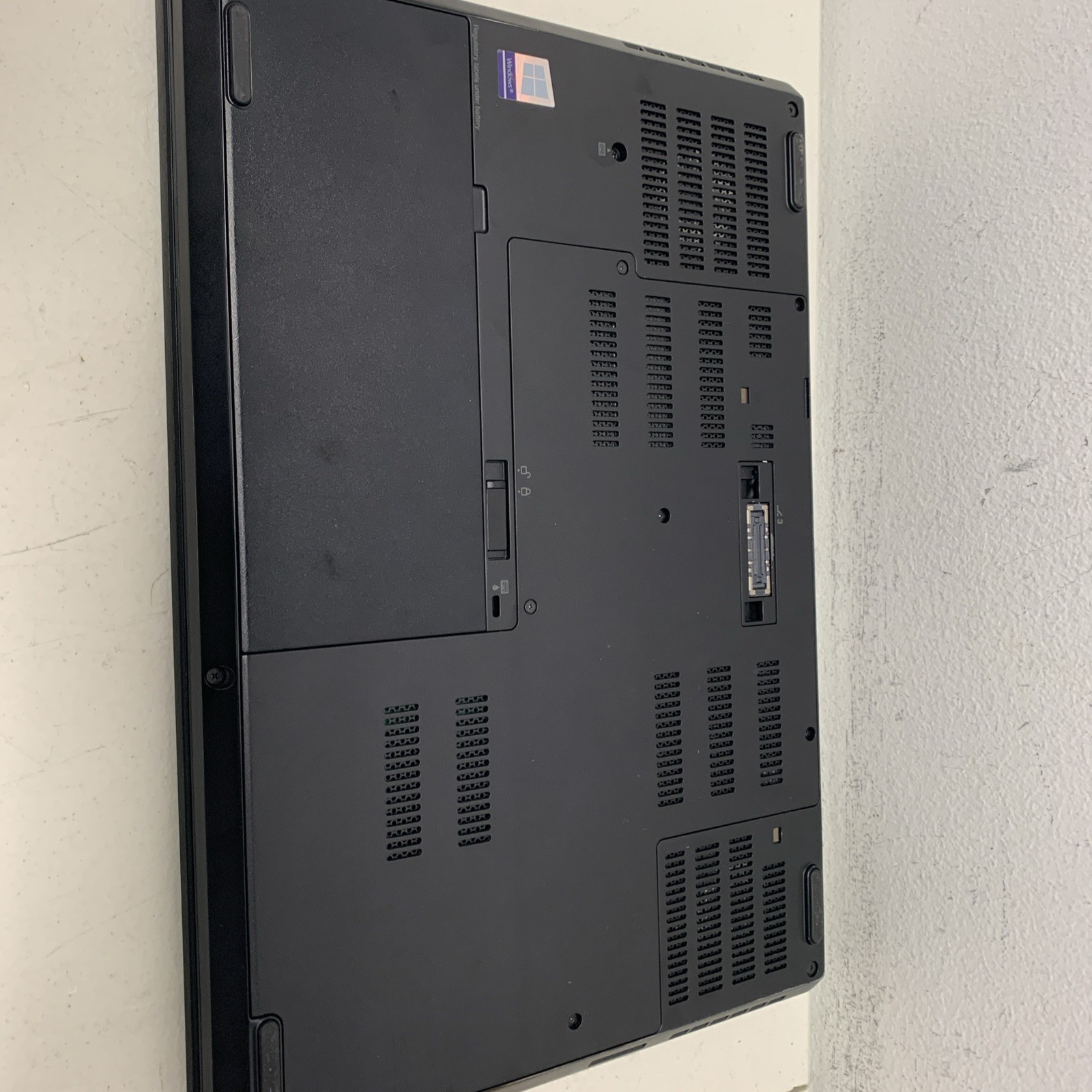 Lenovo ThinkPad P51 Core i7-7700HQ 16GB Ram 500GB SSD Windows 11 Pro