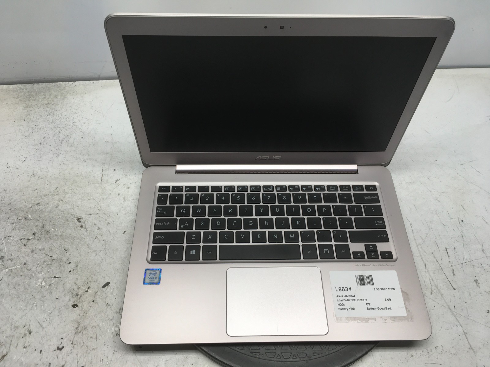 Asus UX305U Intel i5-6200U 2.3GHz 8 GB NO HDD