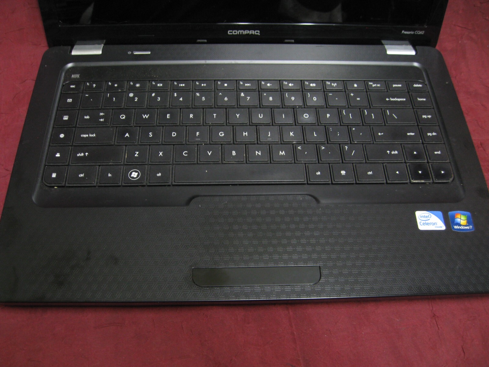 HP Compaq Presario CQ62 Laptop Celeron 900 @2.2GHz 2GB RAM – NO HD – NO OS