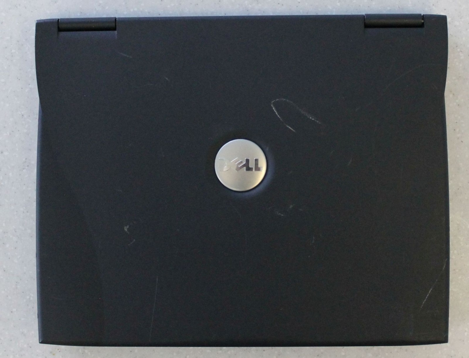 Dell Latitude C600 PP01L Laptop Windows 98se,40GB HD,256MB RAM,CD,Charger