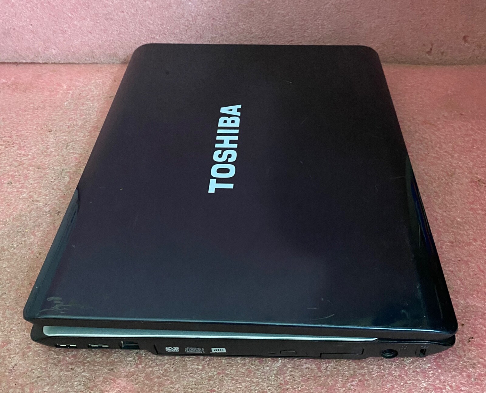 Toshiba Satellite A205 Laptop_Intel Pentium T2370 @ 1.73 GHz_2GB RAM_120GB HDD.