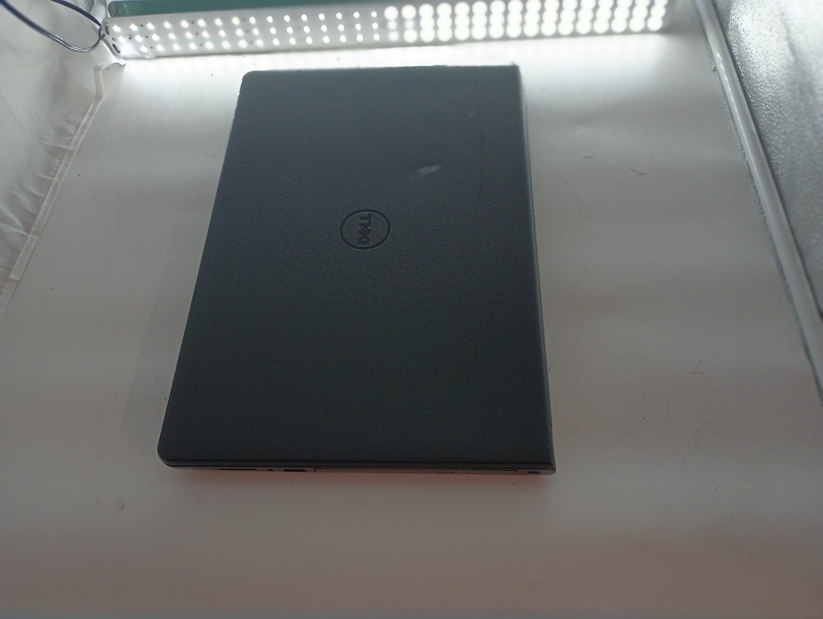 11056 inspiron3565 w/charger.A6-9200 Radeon R4.8GB.128GB SSD.15.6″.Optical.W11