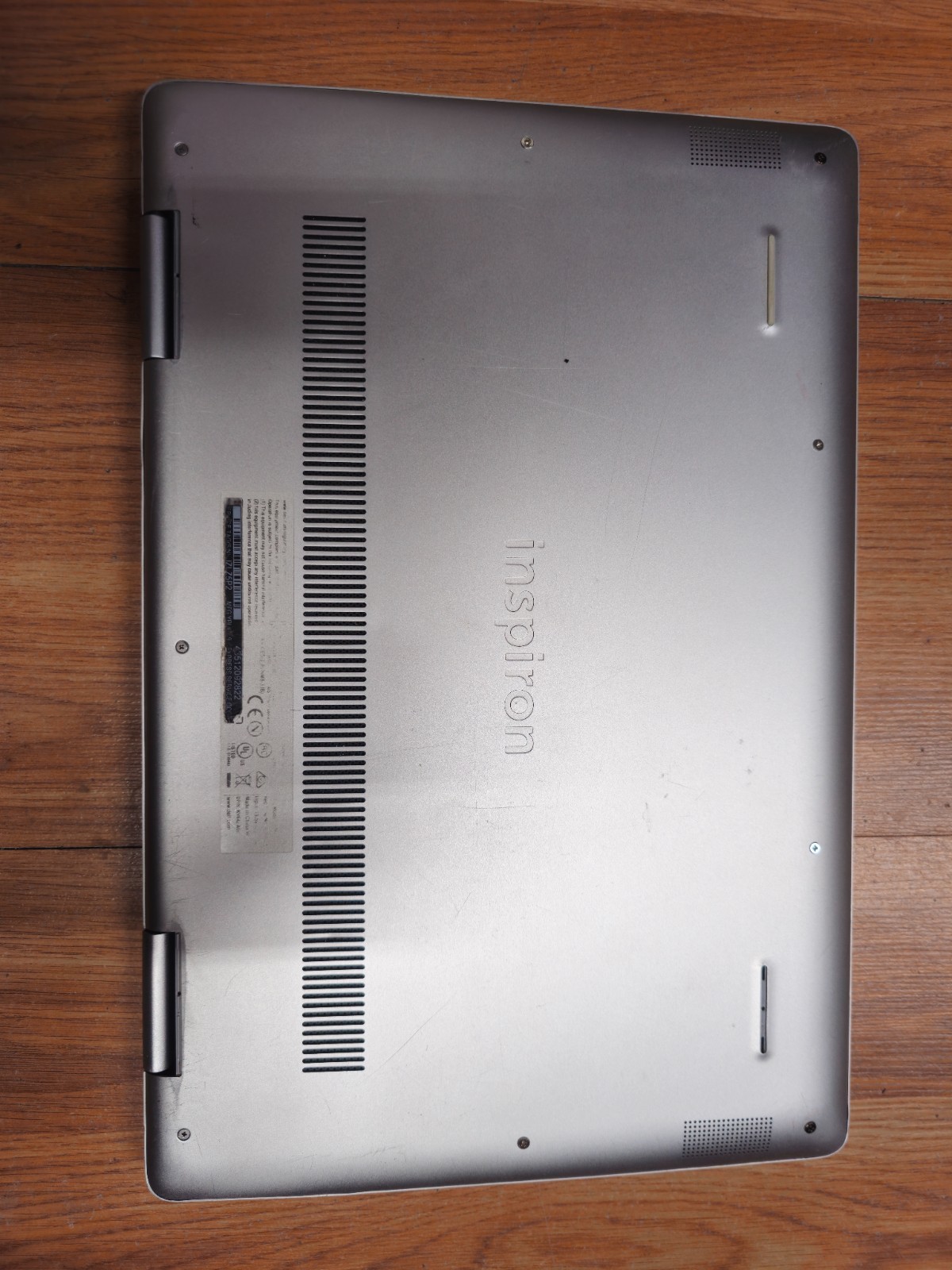 Dell – Inspiron 15 7000 2-in-1 15.6″ Touch-Screen Laptop – Silver