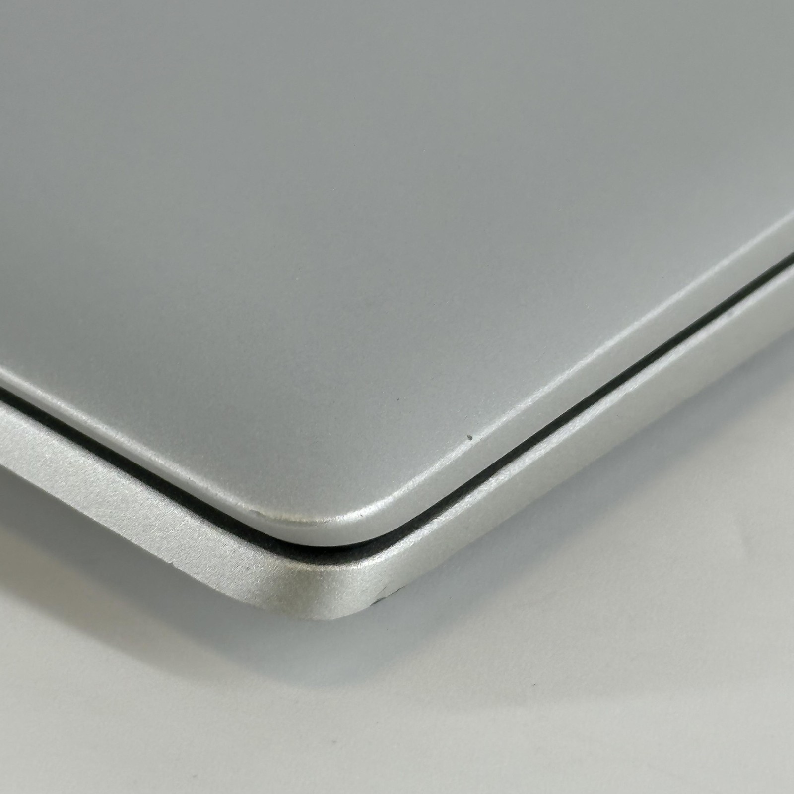 HP ProBook 455 G9 15.6 Silver FHD 2.3 GHz Ryzen 5 5625U 8GB RAM 256GB SSD Good