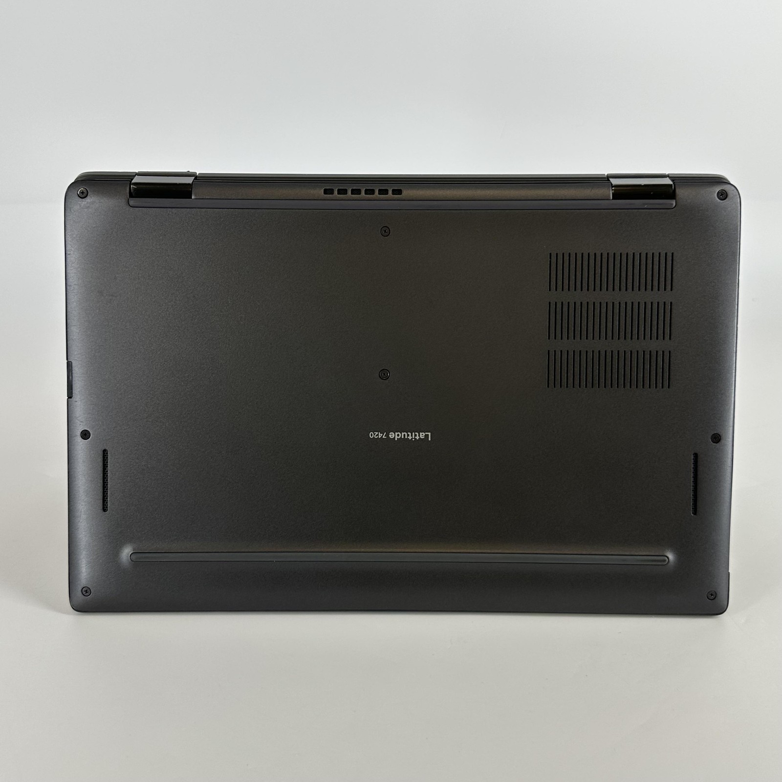 Dell Latitude 7420 14 2021 Gray FHD TOUCH i7-1185G7 3.00GHz 32GB 512GB SSD Good