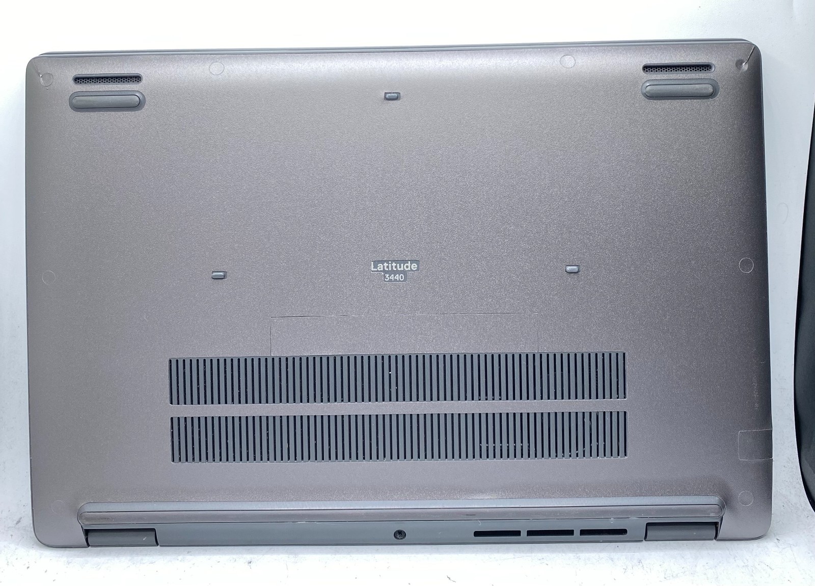 Dell Latitude 3440 14″ Touch Intel Core i5-1335U 4.60GHz 16GB RAM 256GB SSD