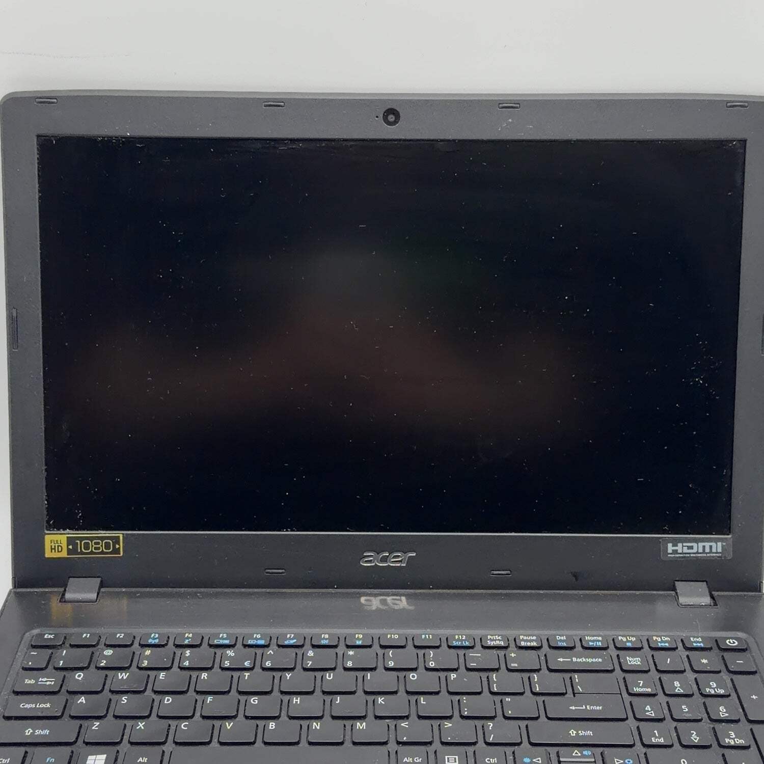 Acer Aspire E5 E5-576G 15.6″ i5-8250U 1.6GHz 8GB RAM 256GB SSD GeForce MX150