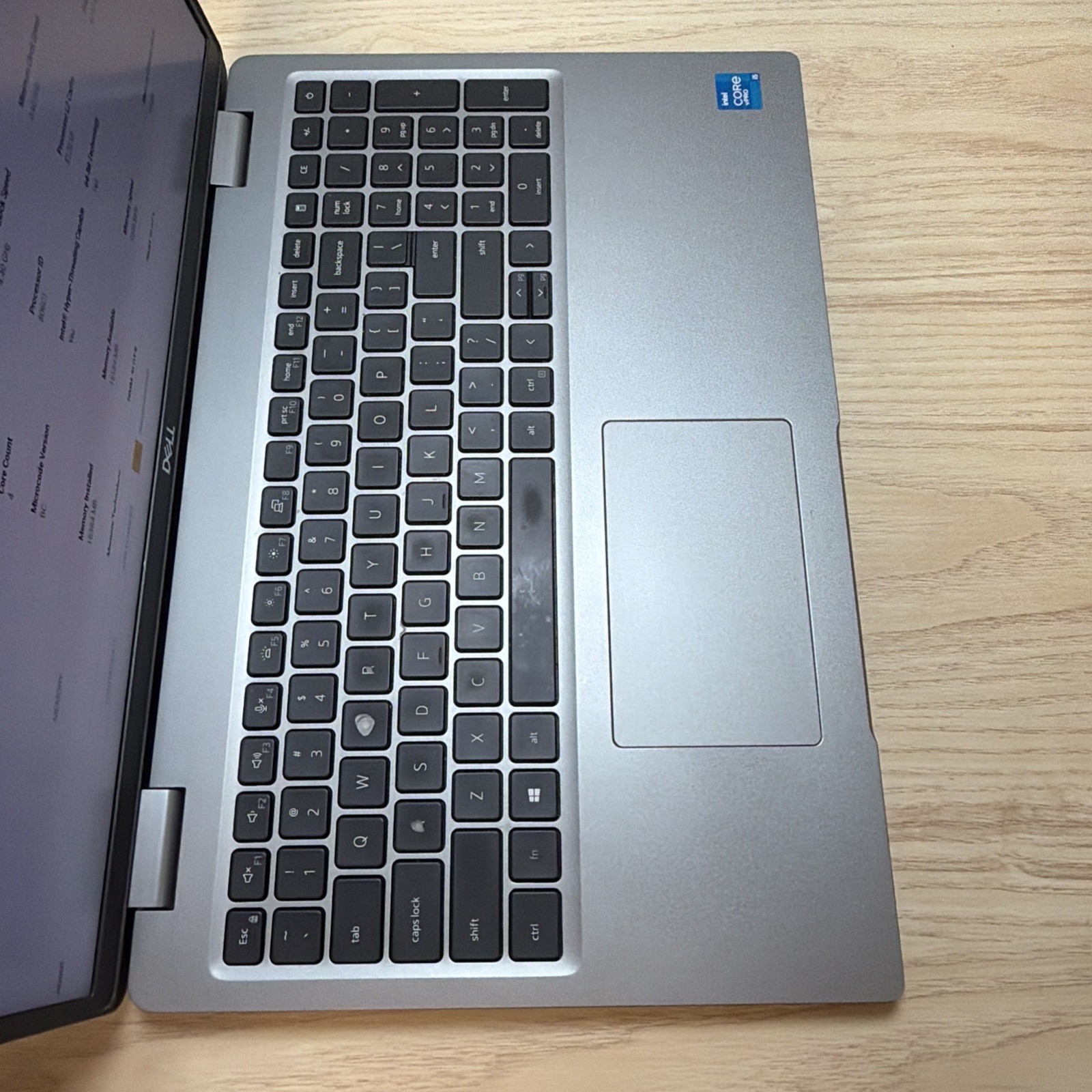 Dell Latitude 5520 i5-1145G7 16GB 512GB SSD 15″ FHD Win11