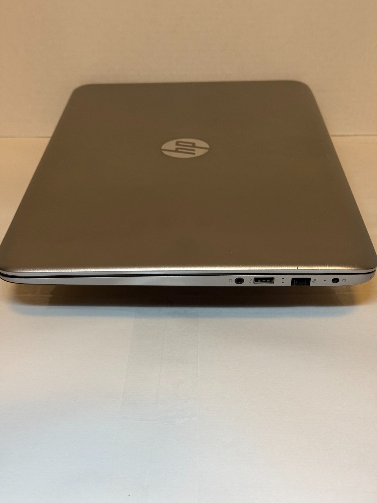 HP Envy Sleekbook AMD A10-5745m 2.10GHz 8GB Ram 1TB HDD Win 11 NEW BATTERY S4