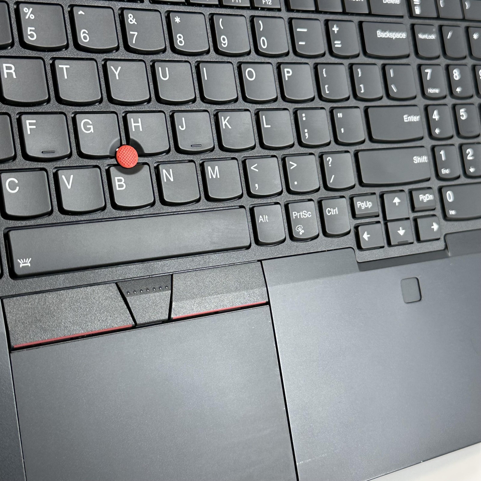 Lenovo ThinkPad P15v Gen 3 FHD 2.5GHz i9-12900H 32GB 1TB SSD RTX A2000 Very Good