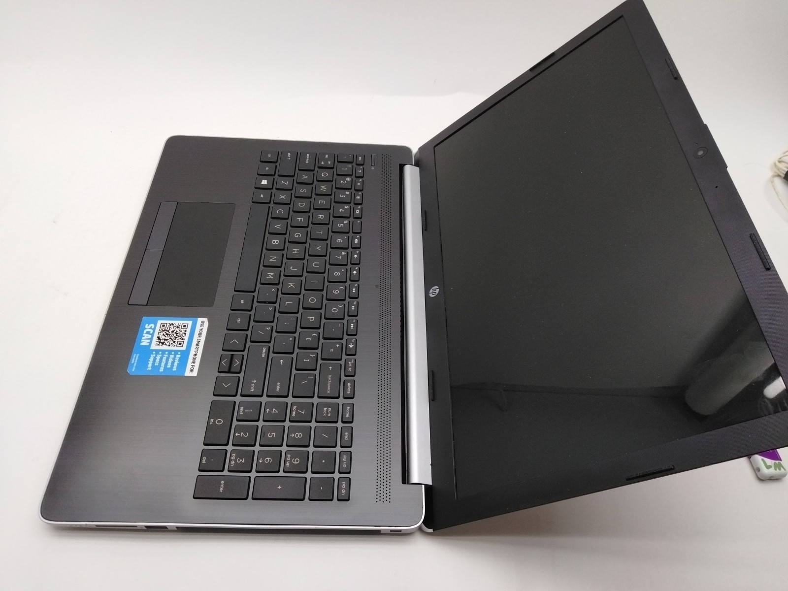 HP Pavilion 15-db0031nr 15.6″ AMD A9-9425 4GB 330GB Hd
