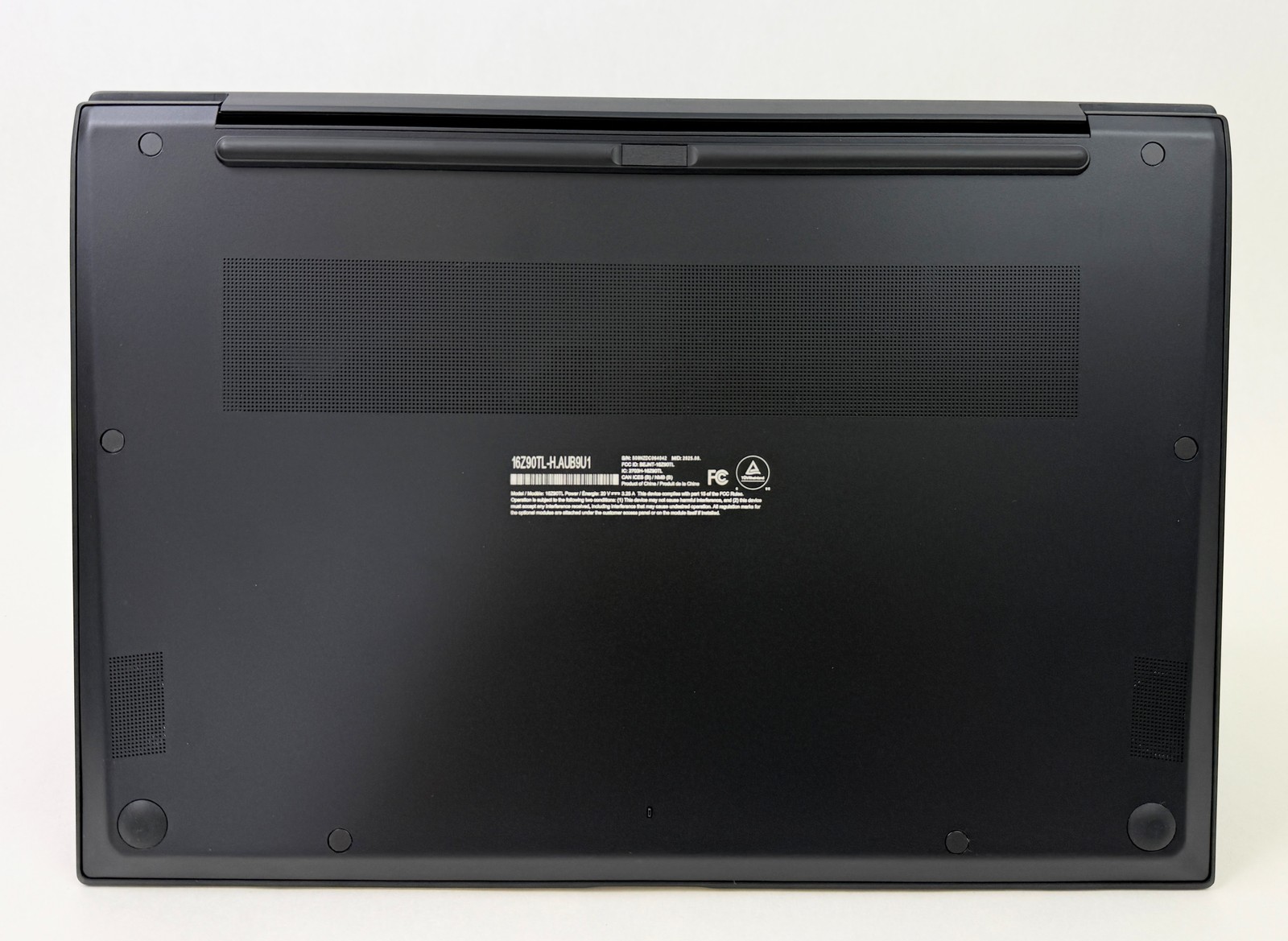 LG Gram 16Z90TL 16″ Touch Ultra 9 288V 32GB 2TB SSD W11H Thin Lightweight Laptop