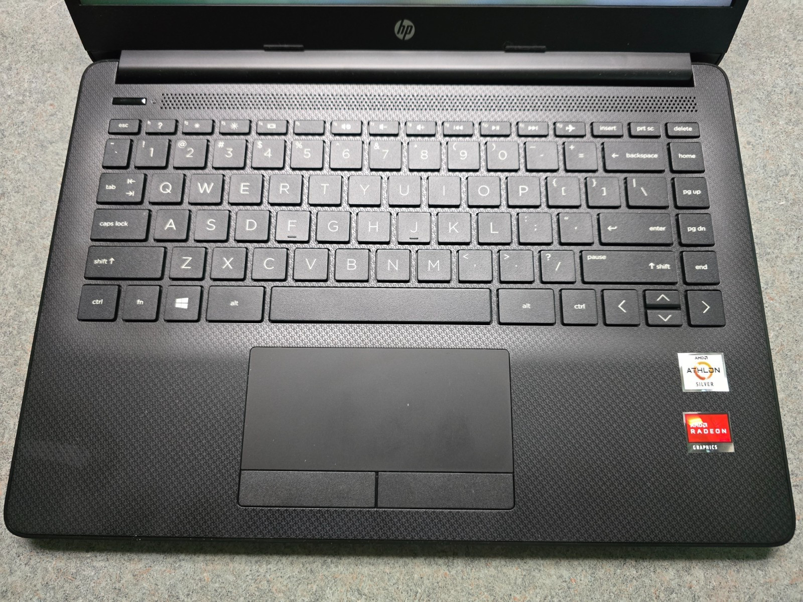 HP 14inch laptop, AMD Athlon Silver 3050u, 4 Gigs Ram, Radeon Graphic Windows 11
