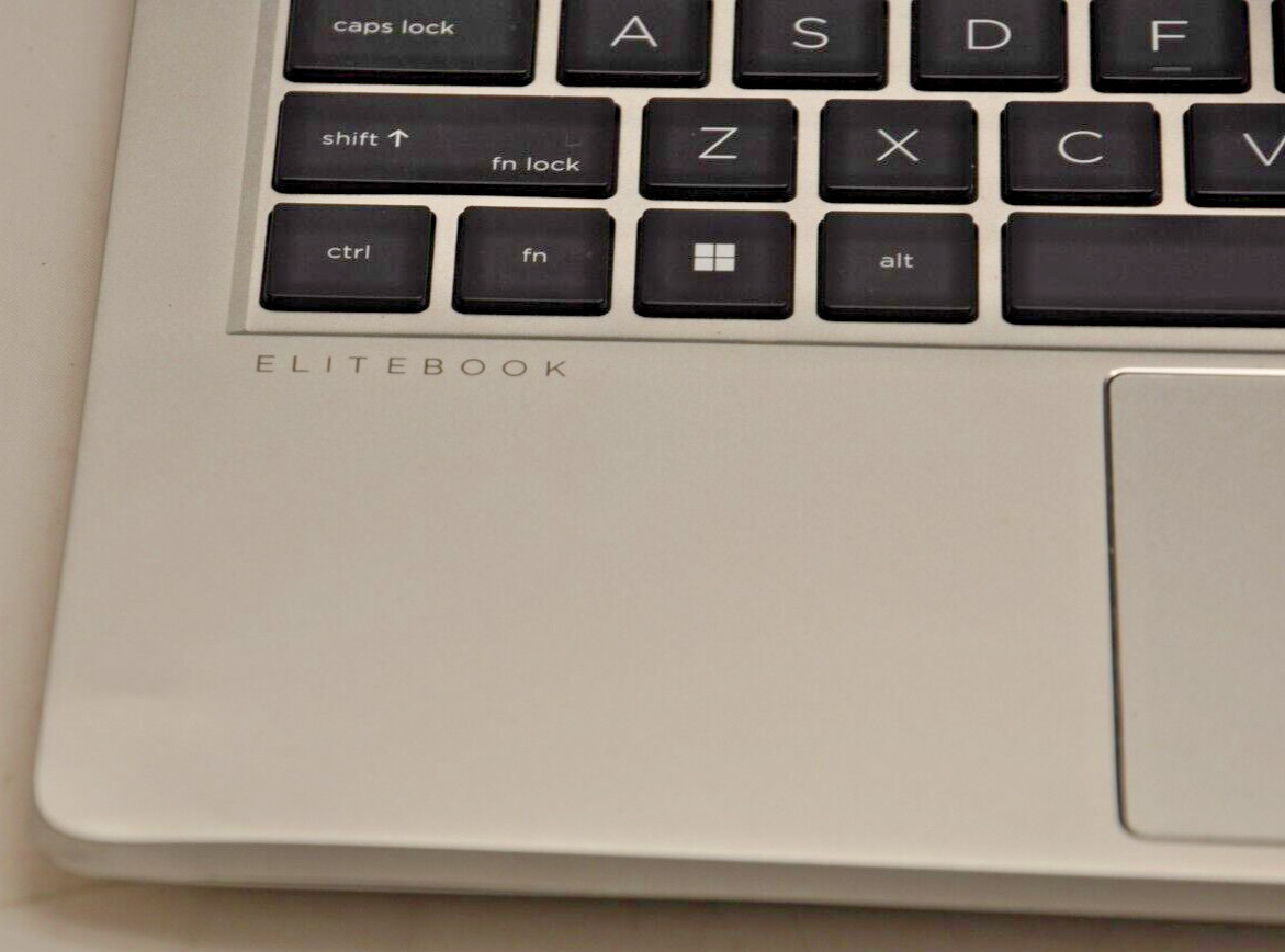 HP ELITEBOOK 645 G9 14″ FHD RYZEN 7 PRO 5875U 512GB SSD 16GB RAM W11P