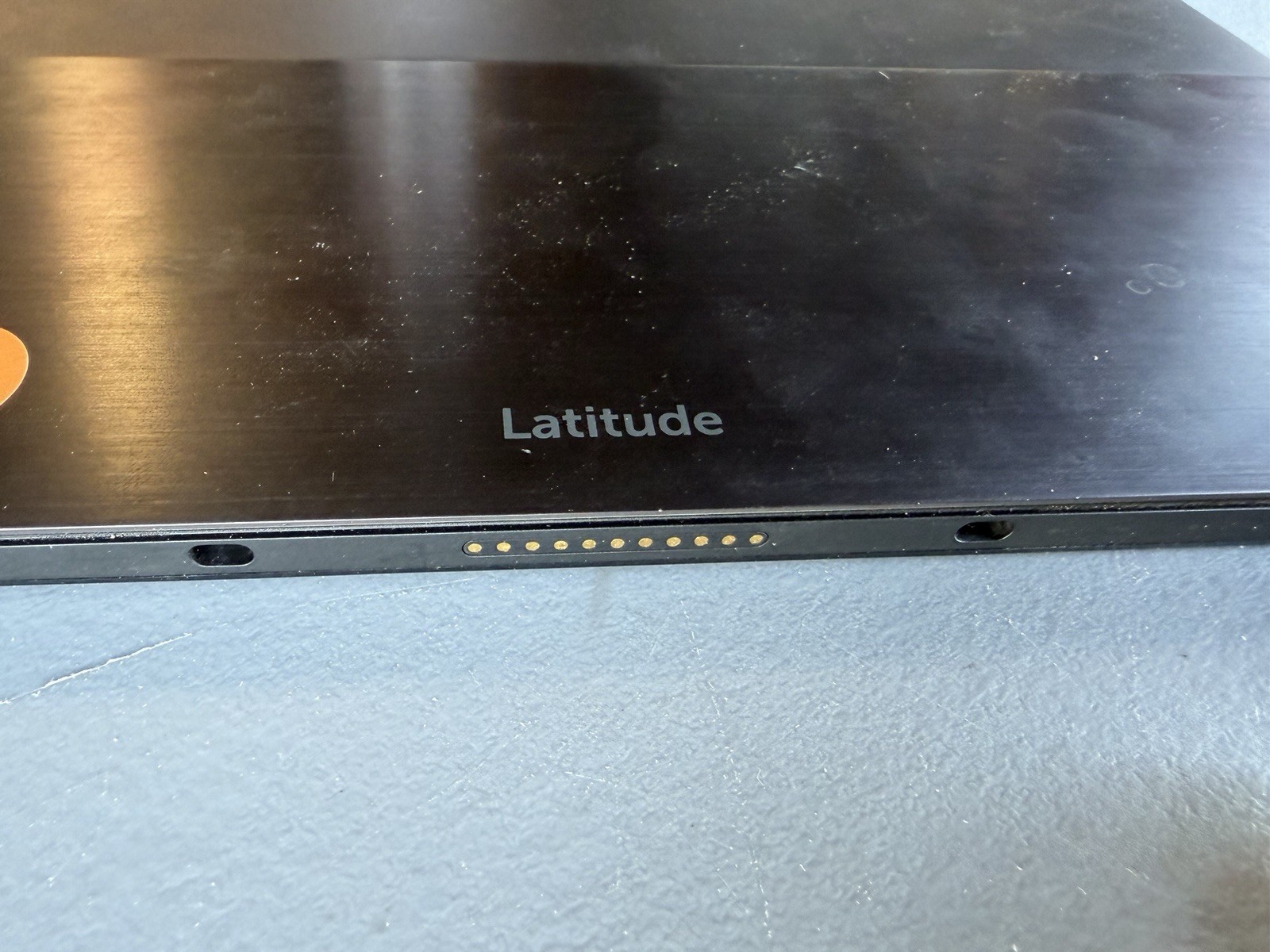 Dell Latitude 5285 2-in-1 i5-7300U 8GB RAM NO OS/SSD/HDD