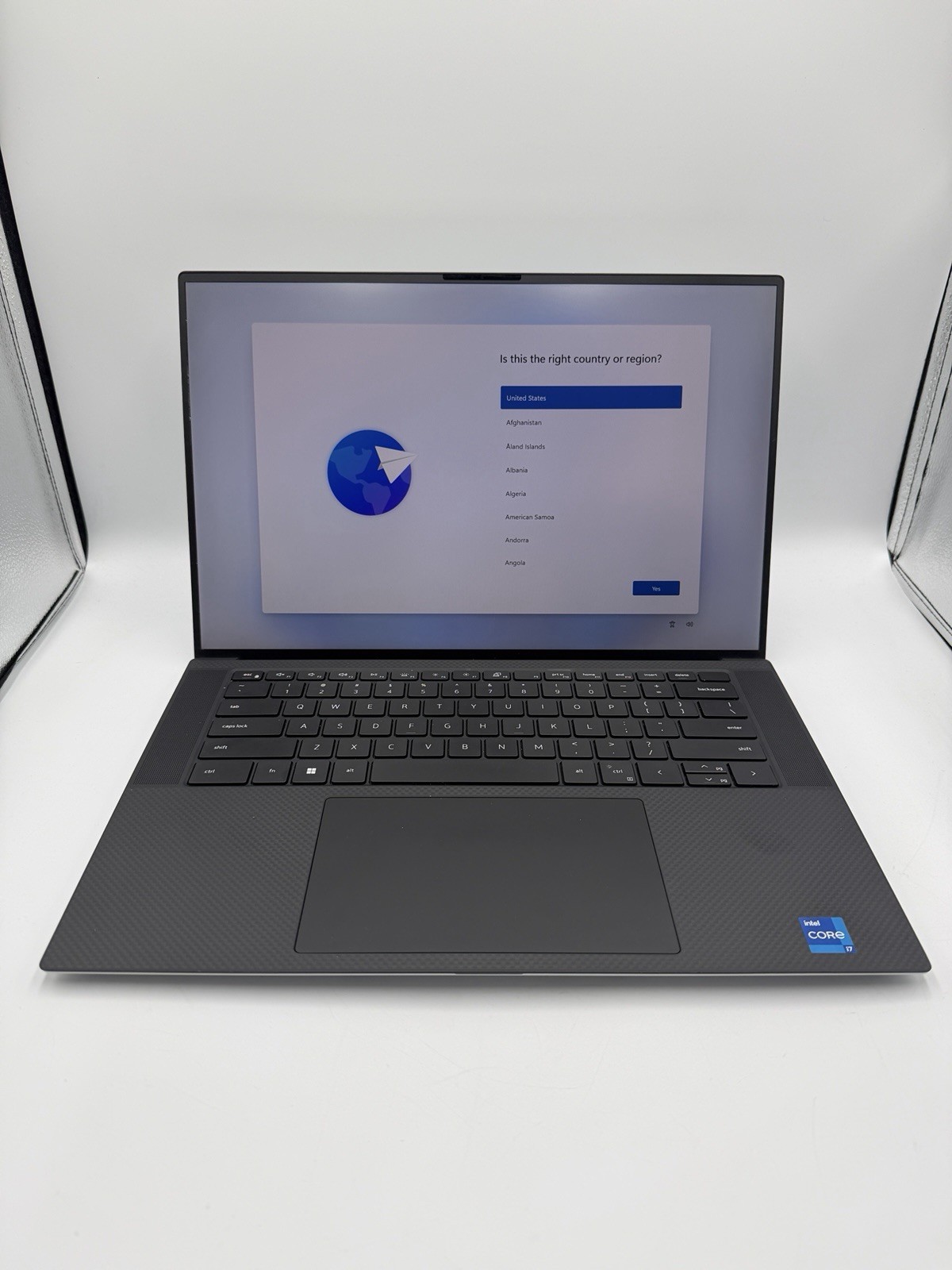 Dell XPS 15 9520 15.7″ Intel i7-12700H 32GB 1TB SSD RTX 3050 Ships Today !