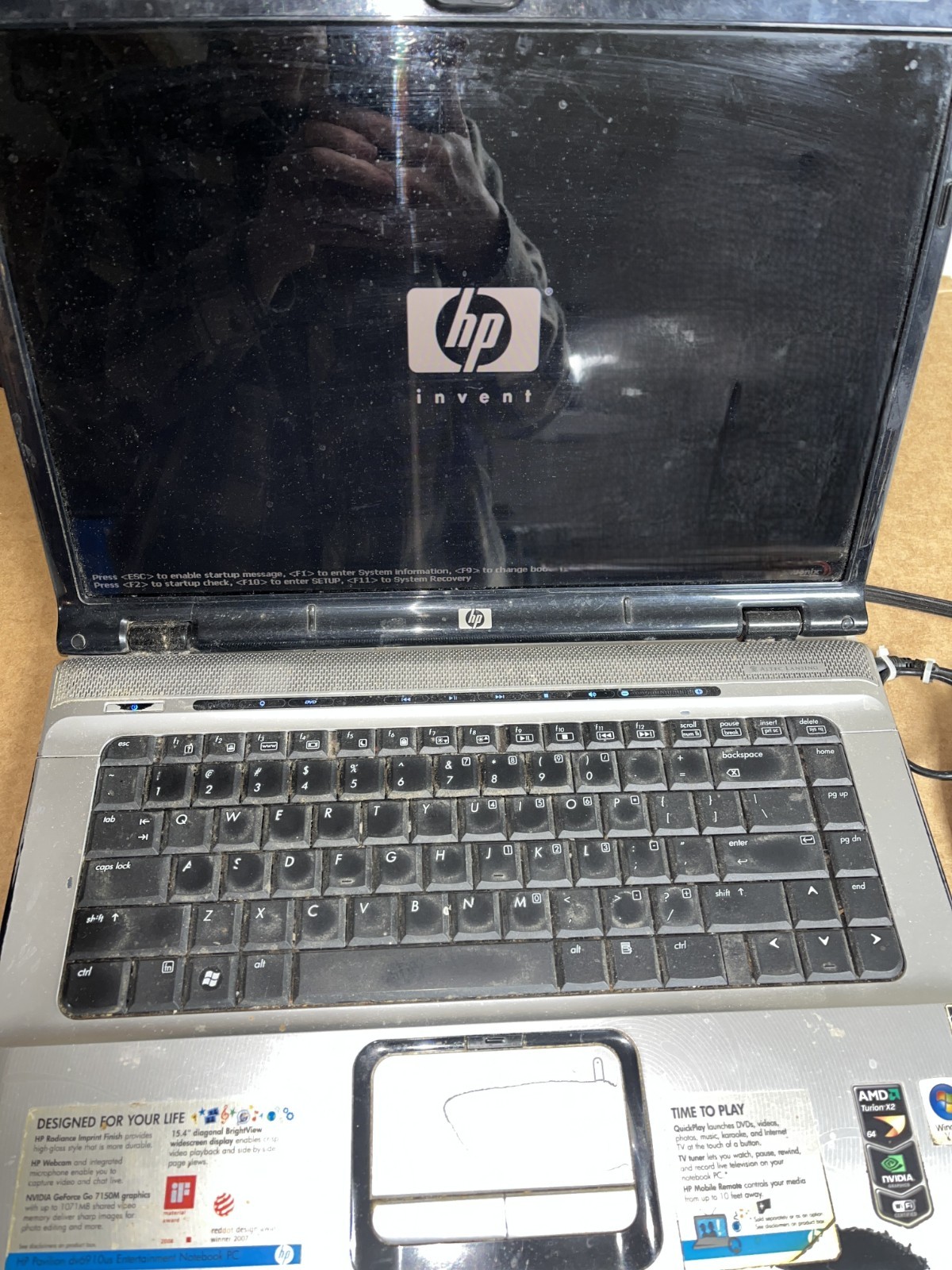 HP Pavilion dv6910US 15.4″ Laptop For Parts/Repair -no hard drive