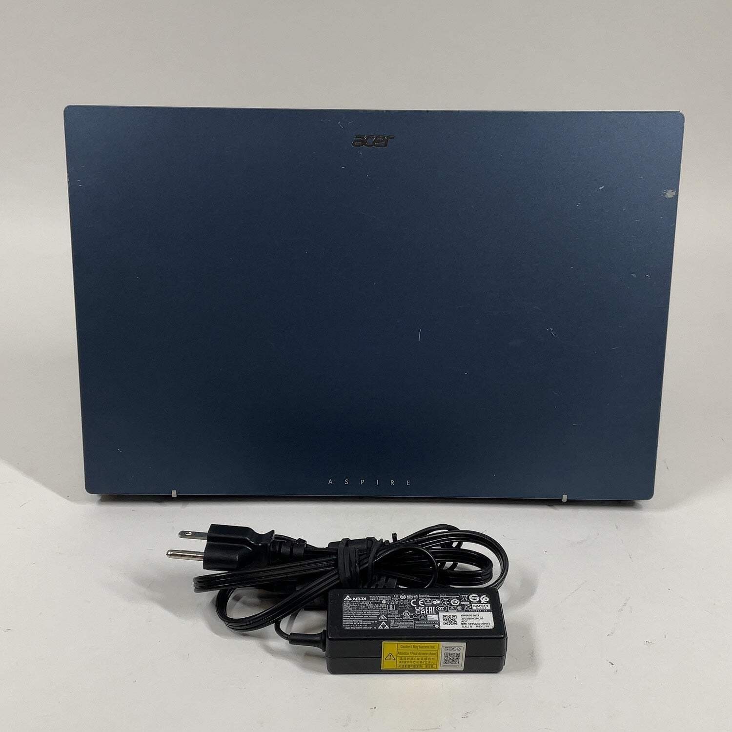 Acer Aspire 3 N23C3 15.6″ Ryzen 5 7520U 2.8GHz 8GB RAM 512GB SSD