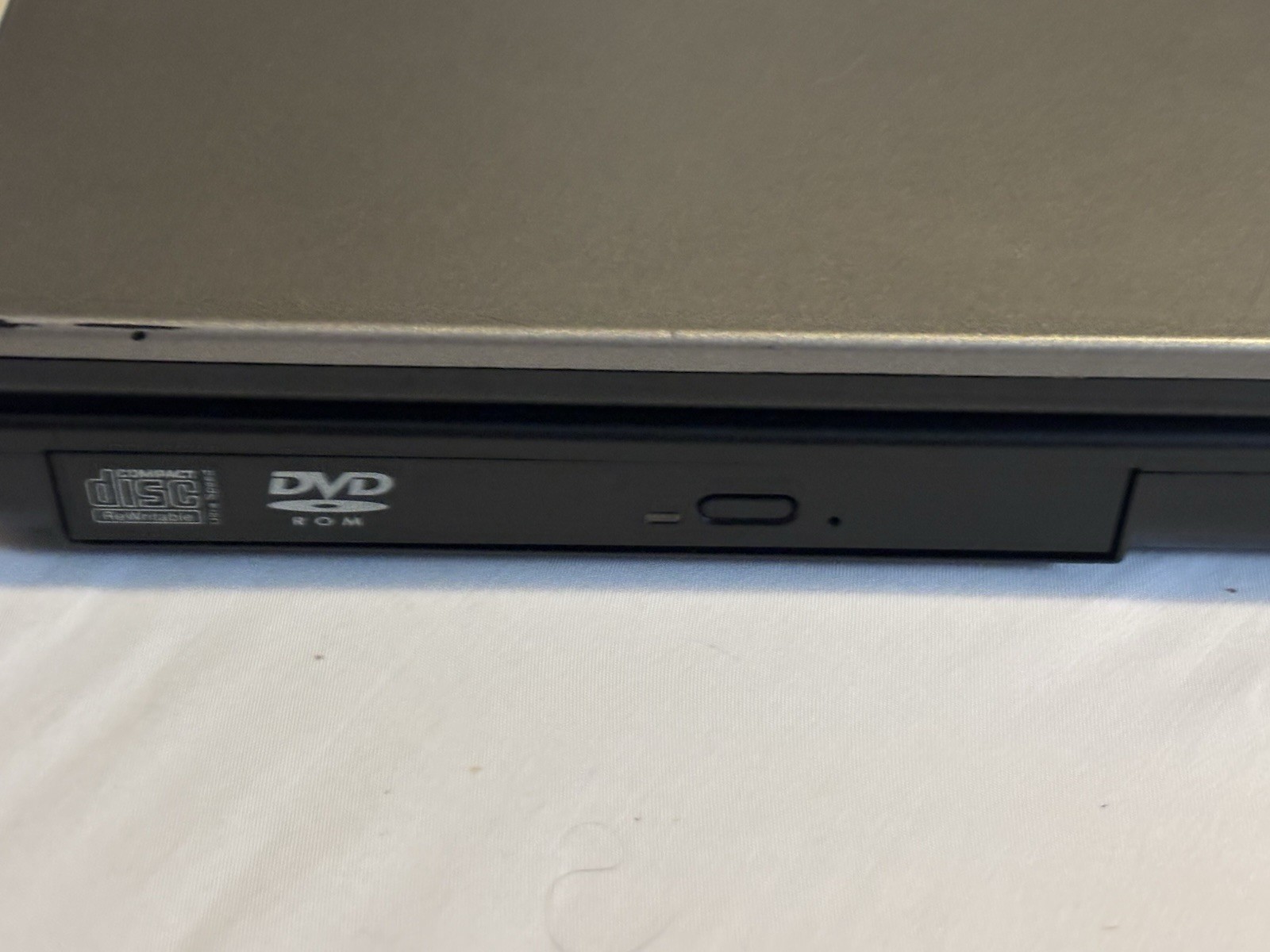 Vintage Dell Inspiron B130 Laptop M Celeron 1.60GHz 1gb RAM 36GB Win XP