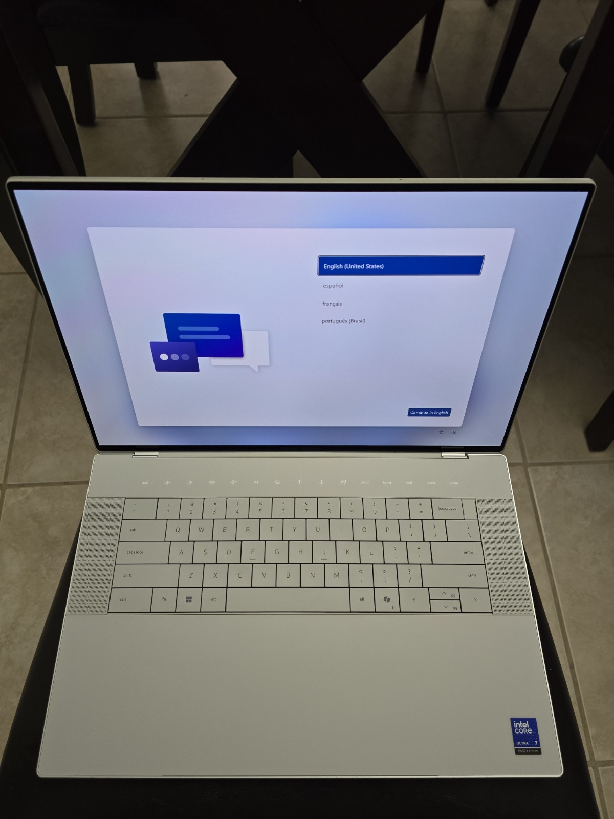 Dell XPS 16 Premium 16 4K OLED Touch Ultra 7 255H 32GB 1TB RTX 5050 Laptop