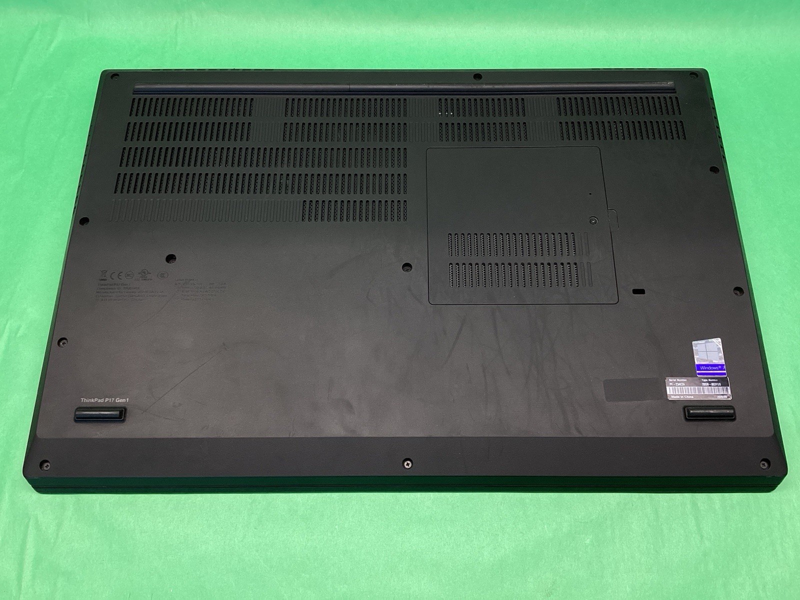 Lenovo ThinkPad P17 Gen 1 – 32GB RAM + i7-10750H – NO SSD – POWERS ON UNTESTED