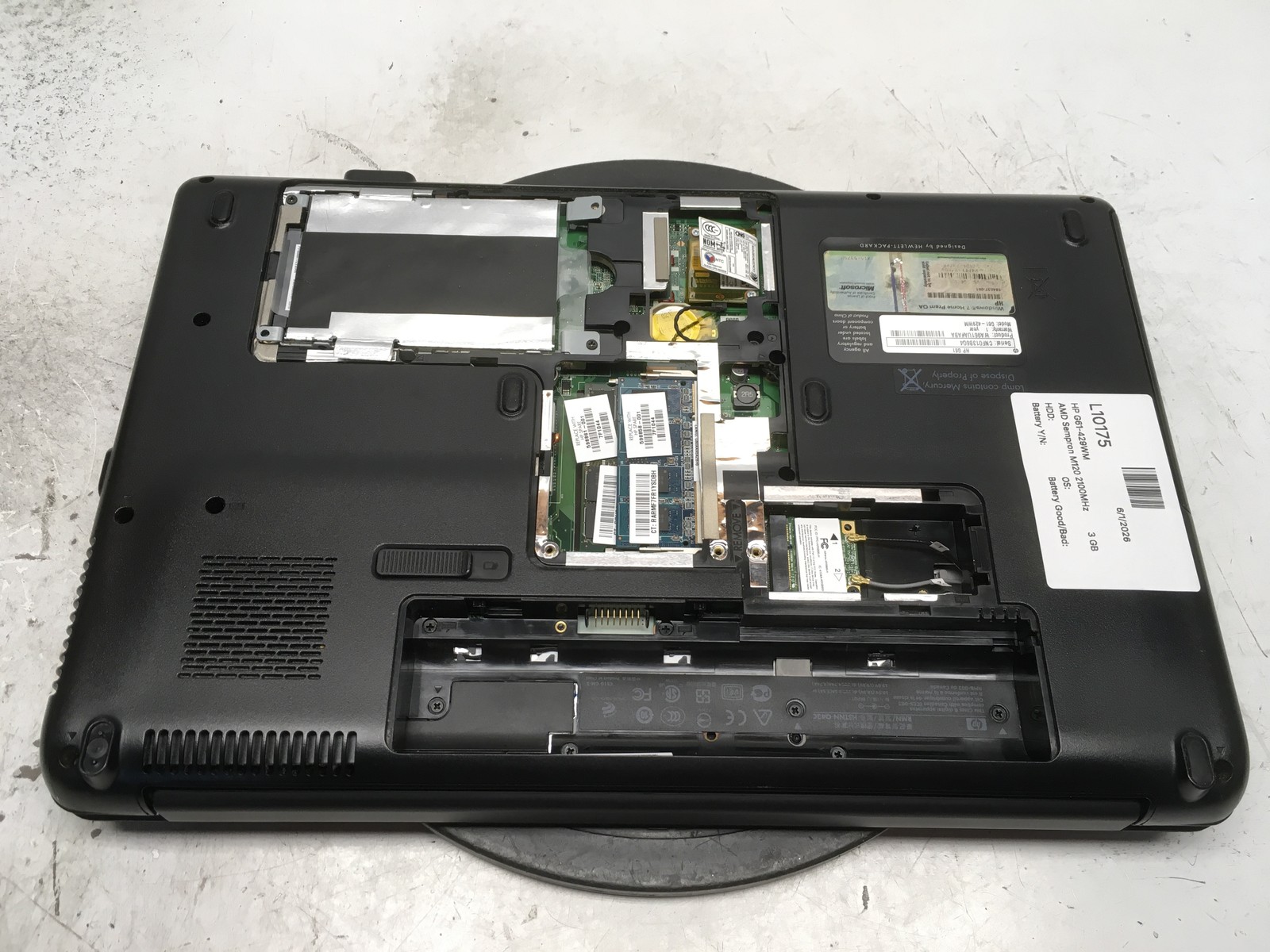 HP G61-429WM AMD Sempron M120 2100MHz 3 GB NO HDD No Batt