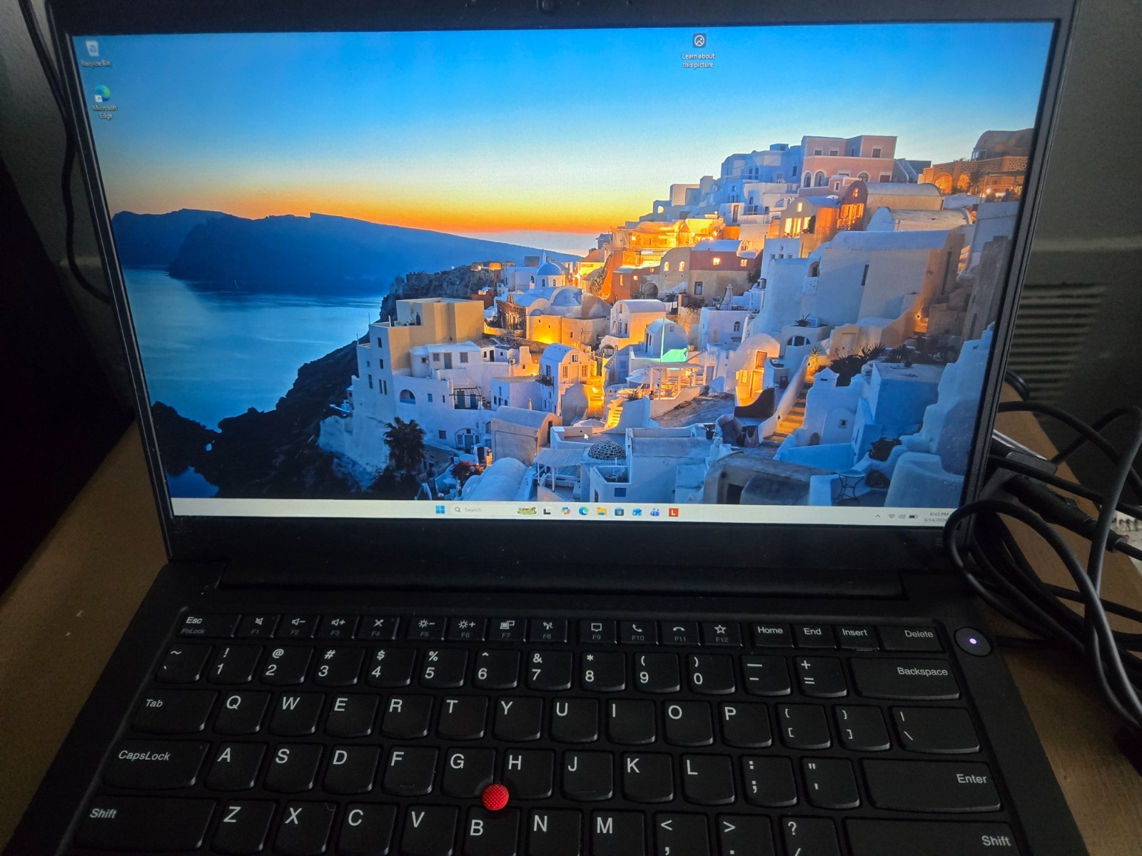 HP Pavilion 15.6″ Ryzen 7 5700U, 16GB RAM, 512GB Nvm2****Mint