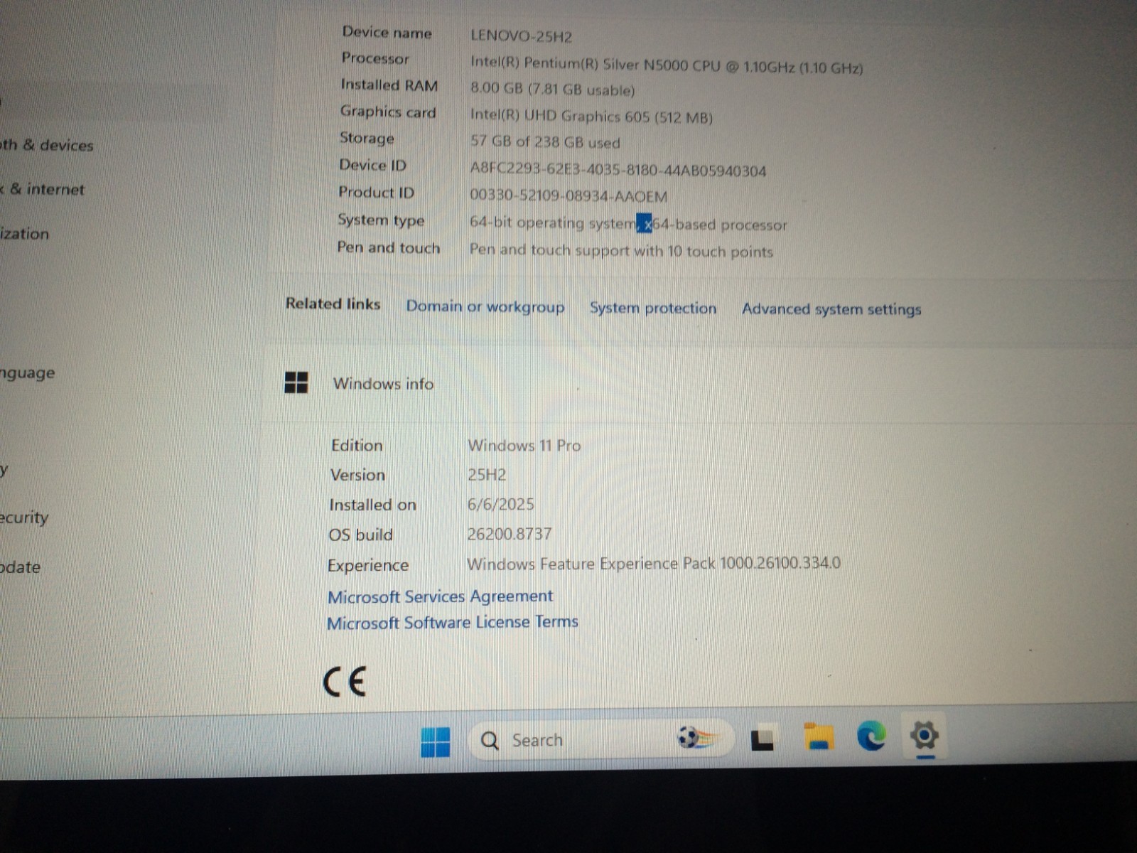 Lenovo 300e 2nd Gen Pentium N5000 1.10 GHz 8 GB 256 NVMe SSD Win 11 AC Adapter