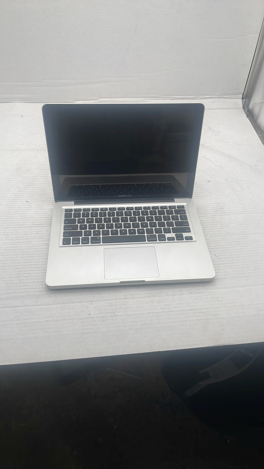 Apple MacBook Pro A1278 2010 SN C1MHK5GRDV13 13″ Laptop Gray