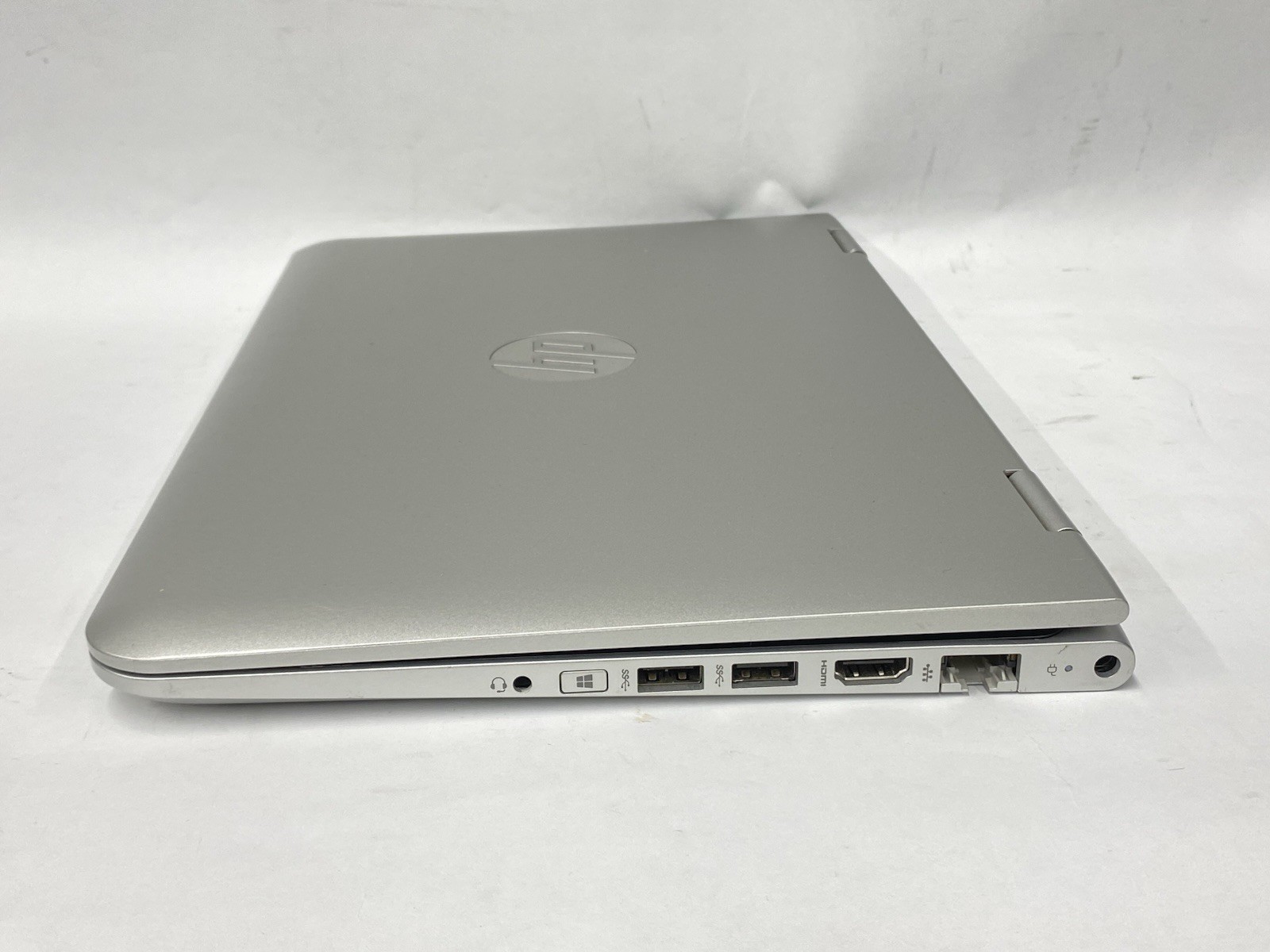 HP Pavilion x360 – Touch HD – m3-6Y30 – 4GB – 128SSD – Win 10 Pro – READ