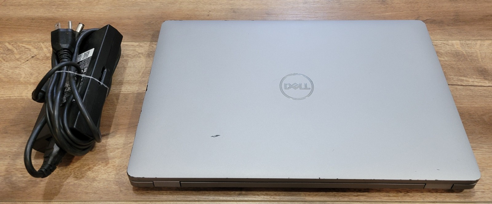Dell Precision 3551 15″ FHD i7-10850H 256GB 16GB NVIDIA Quadro W11P+NEW BATTERY