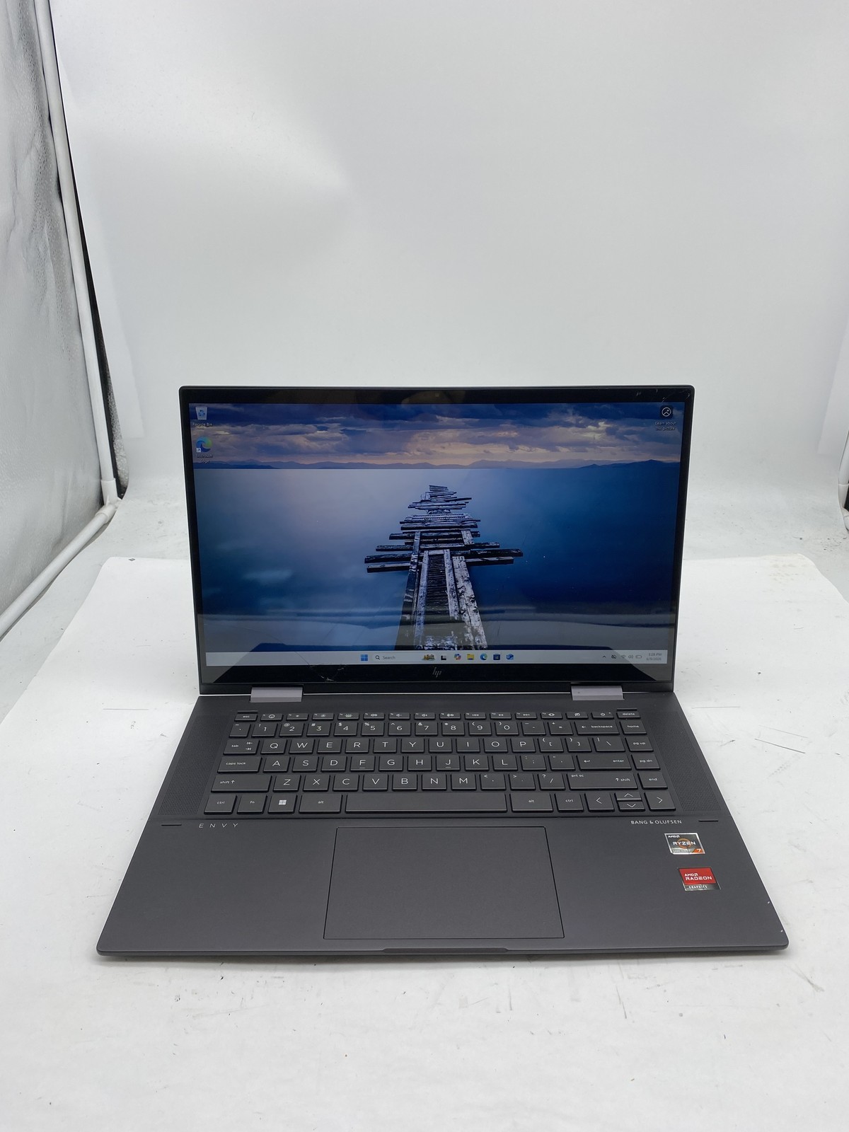 HP Envy x360 15-ey0023dx Laptop AMD RYZEN 7 5825U 2GHz 12GB RAM 512GB SSD W11P
