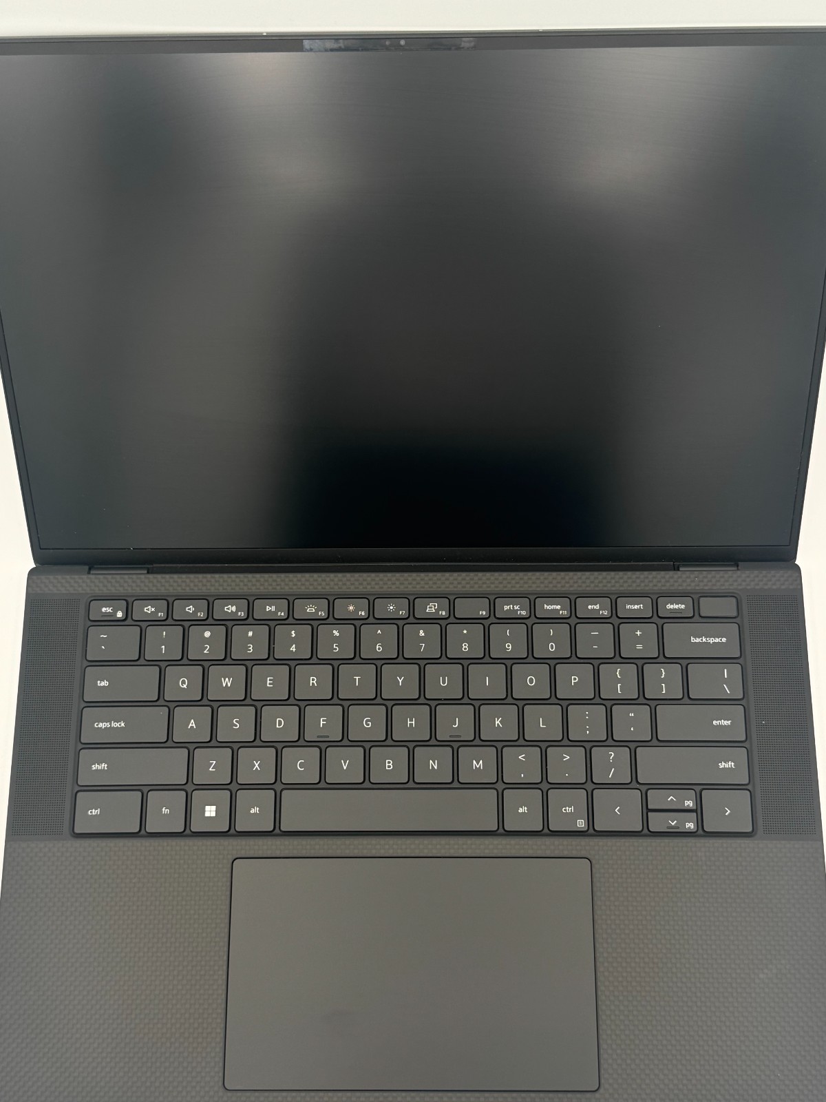 Dell Precision 5550 15.6″ Intel Core i5-10400H 2.60GHz 16GB 256GB NVME Win 11